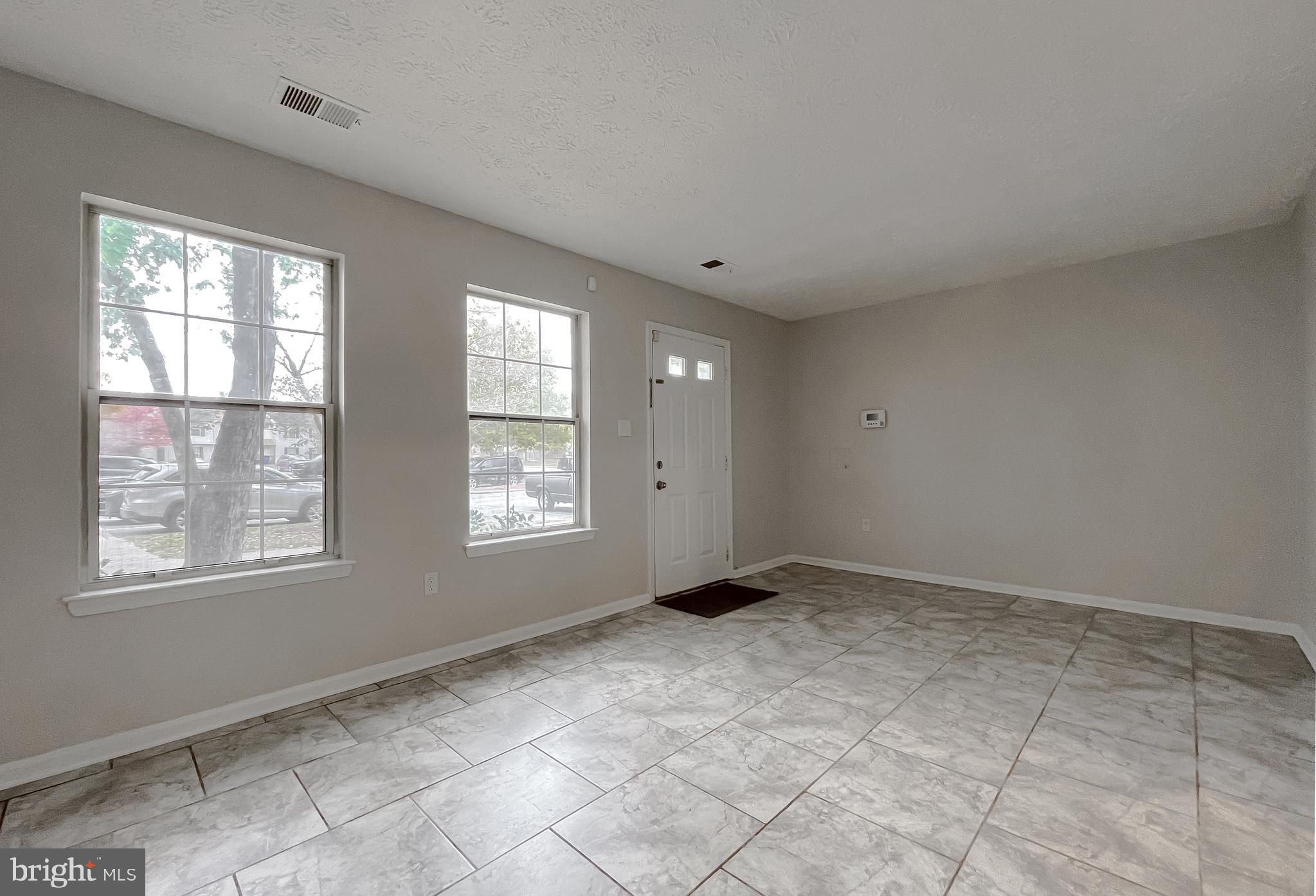 TANGLEWOOD TOWNHOMES SUB - Residential