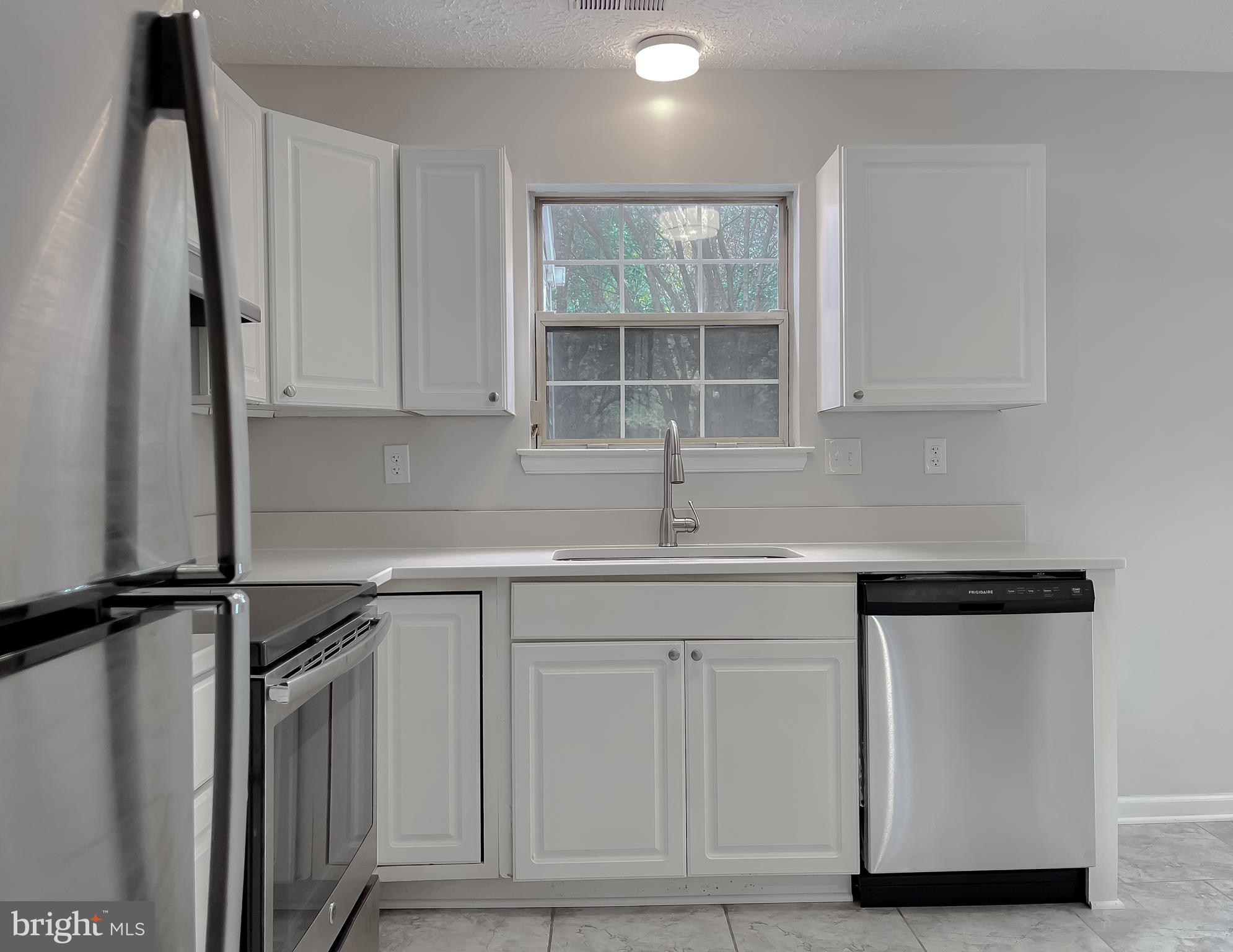 TANGLEWOOD TOWNHOMES SUB - Residential