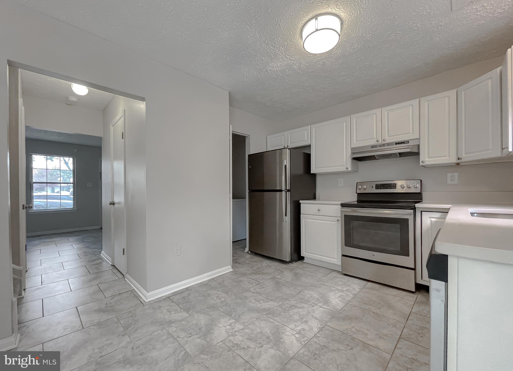 TANGLEWOOD TOWNHOMES SUB - Residential