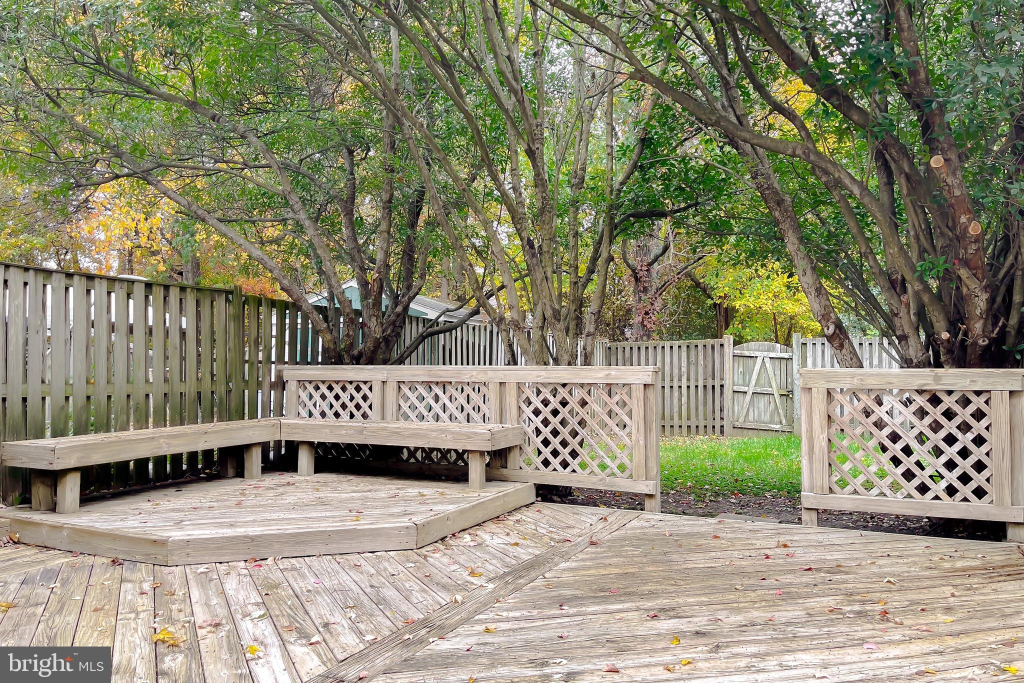 TANGLEWOOD TOWNHOMES SUB - Residential