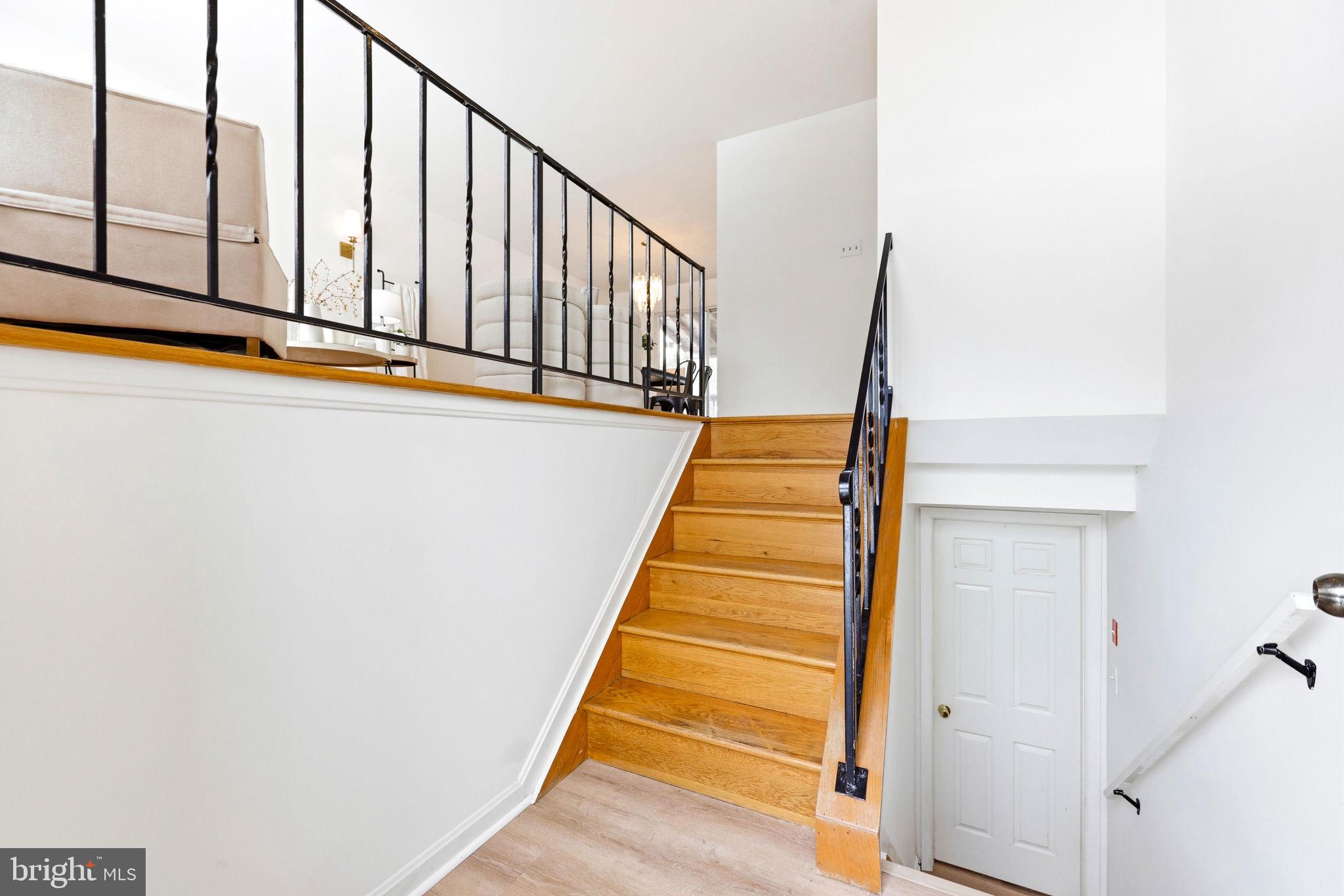 HAMPSTEAD - Residential