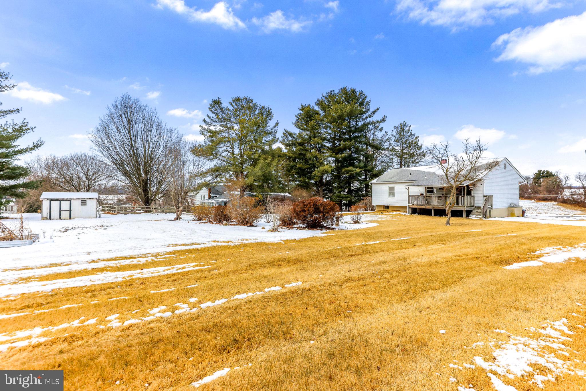 HAMPSTEAD - Residential