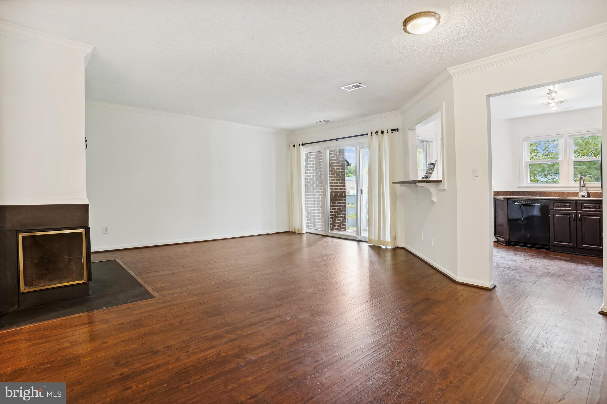 THE COVE - Residential