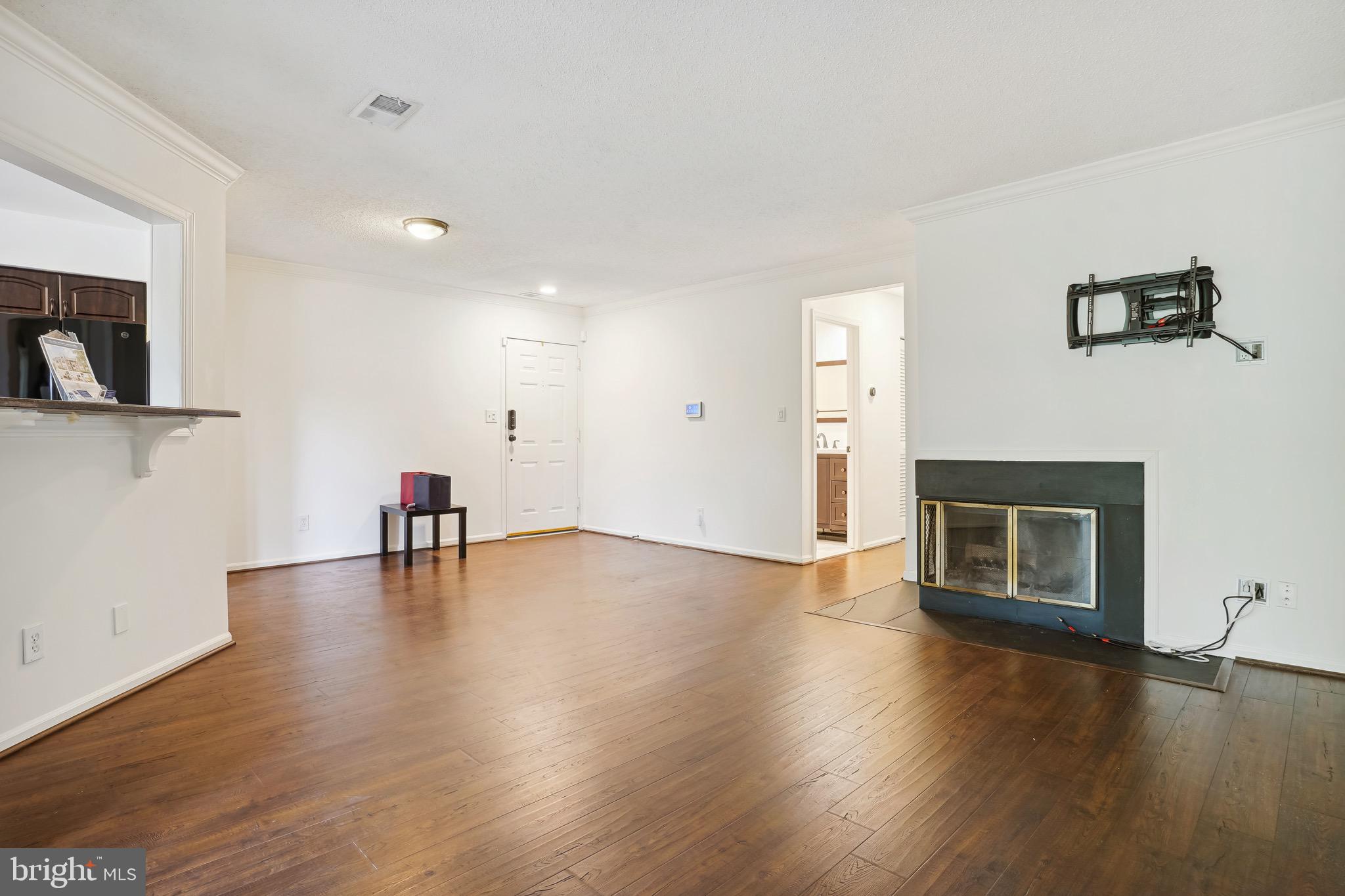 THE COVE - Residential