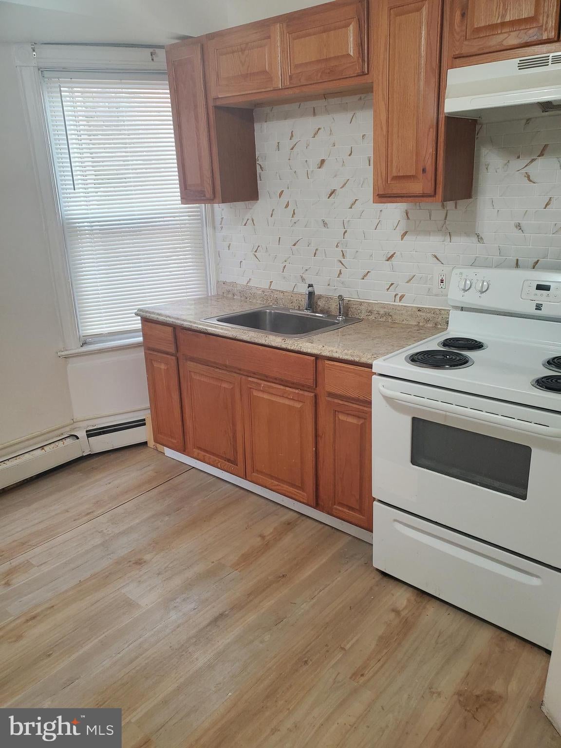 489 W HANOVER STREET
