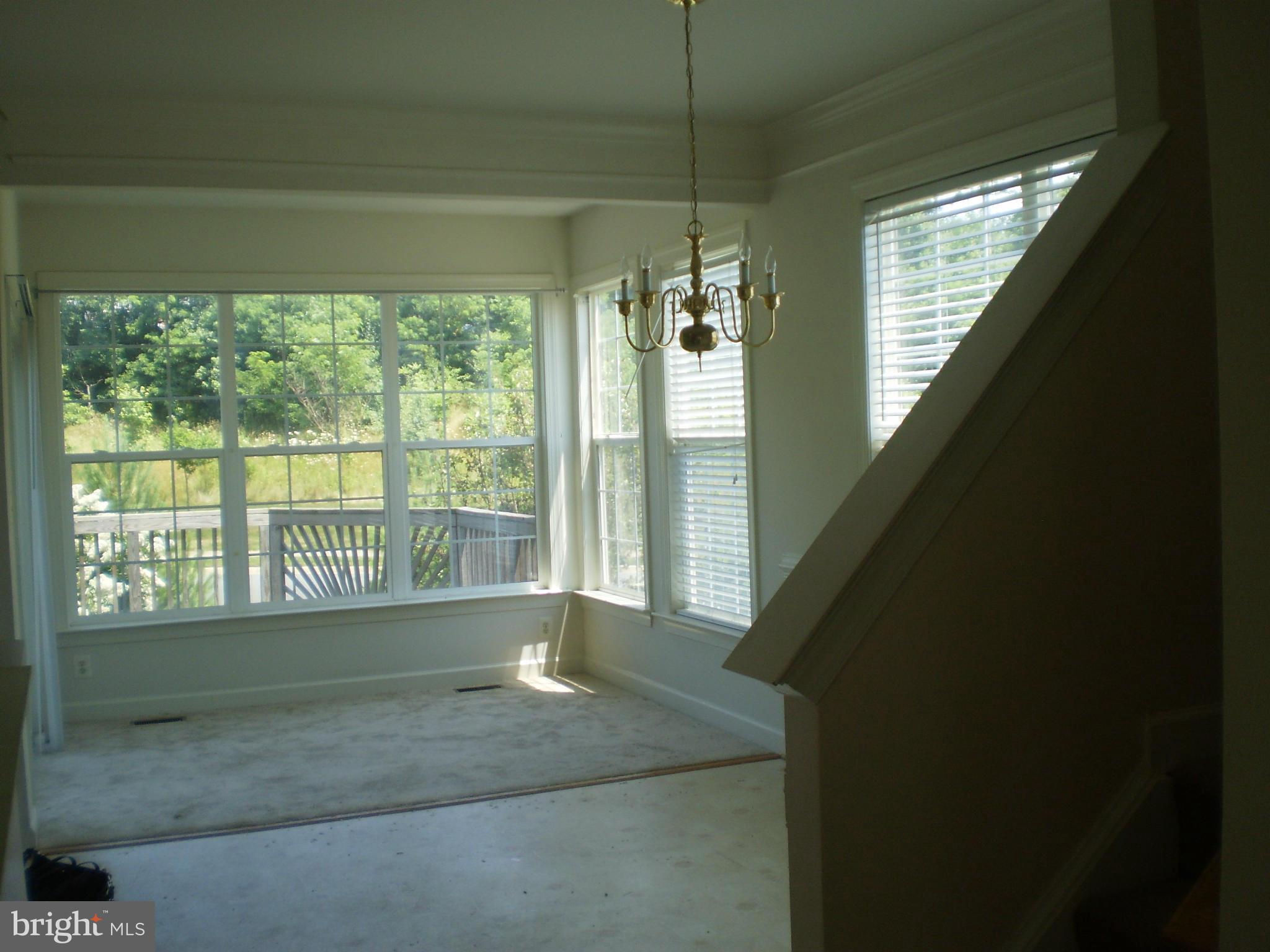 RIVERSIDE STATION - Residential Lease