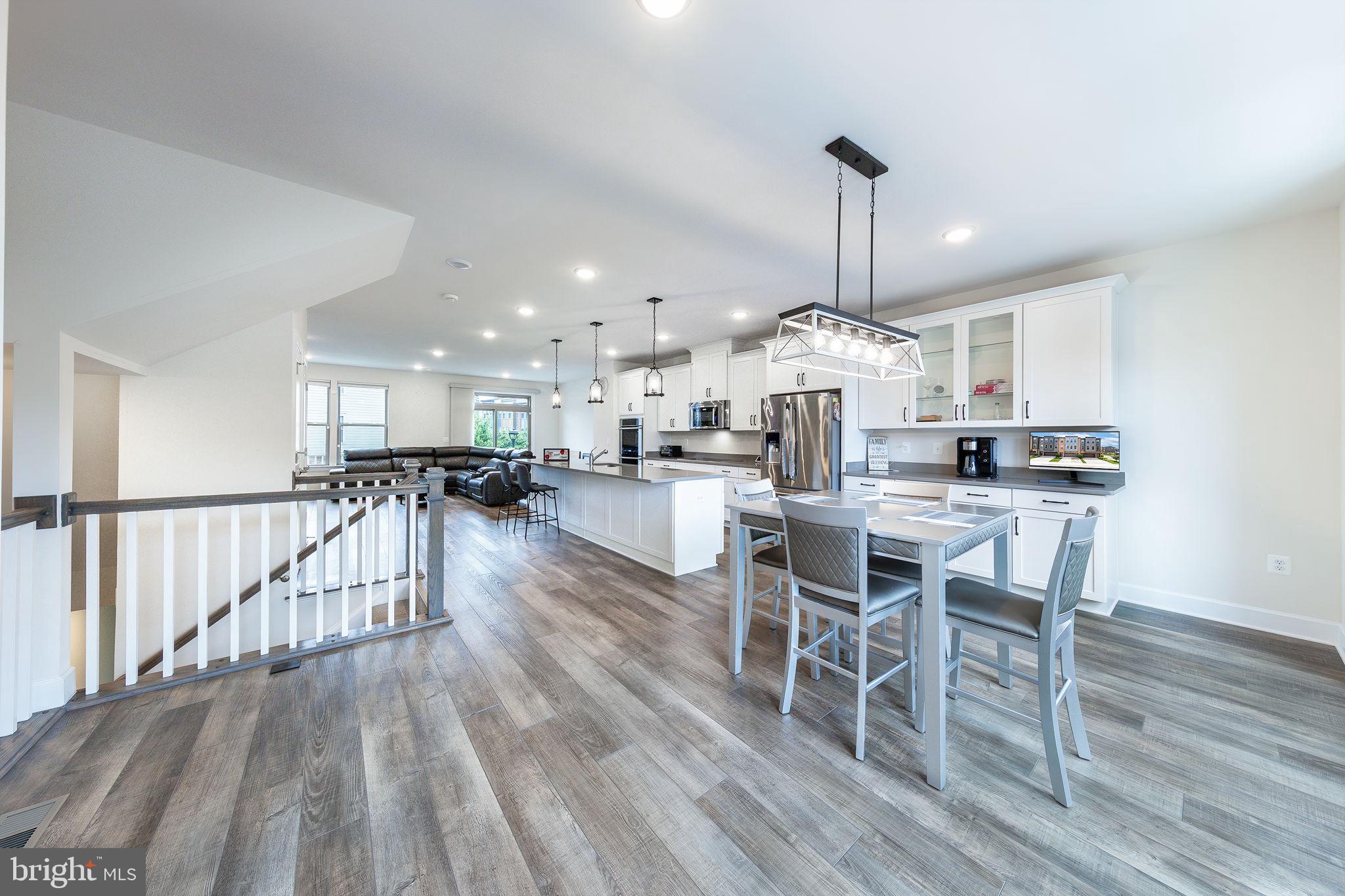 10567 RATCLIFFE TRAIL