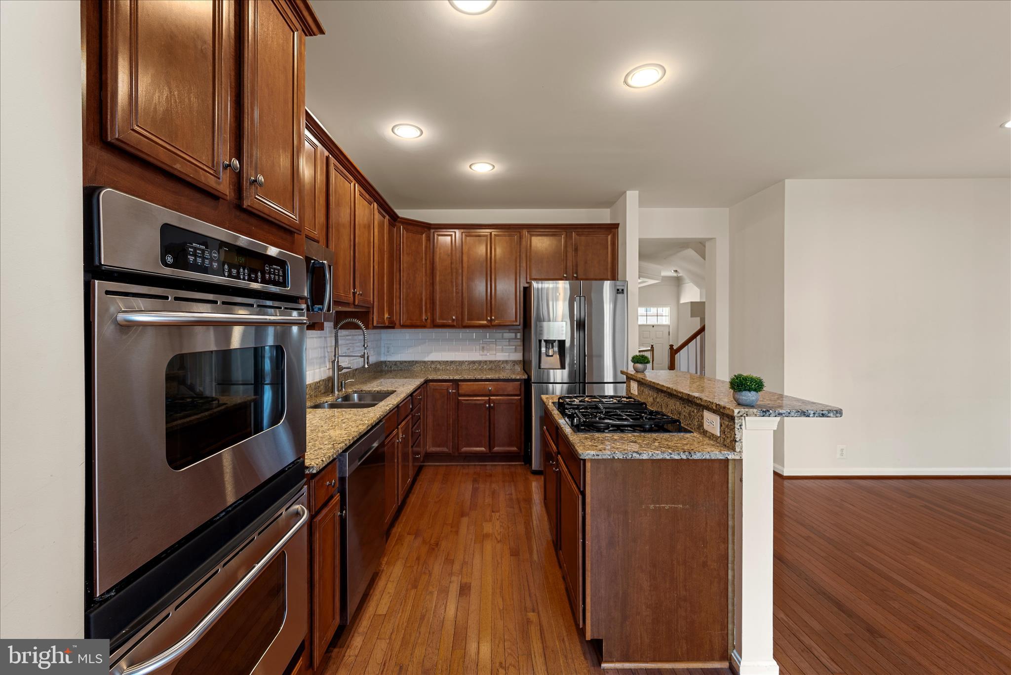 STONE RIDGE SOUTH - Residential