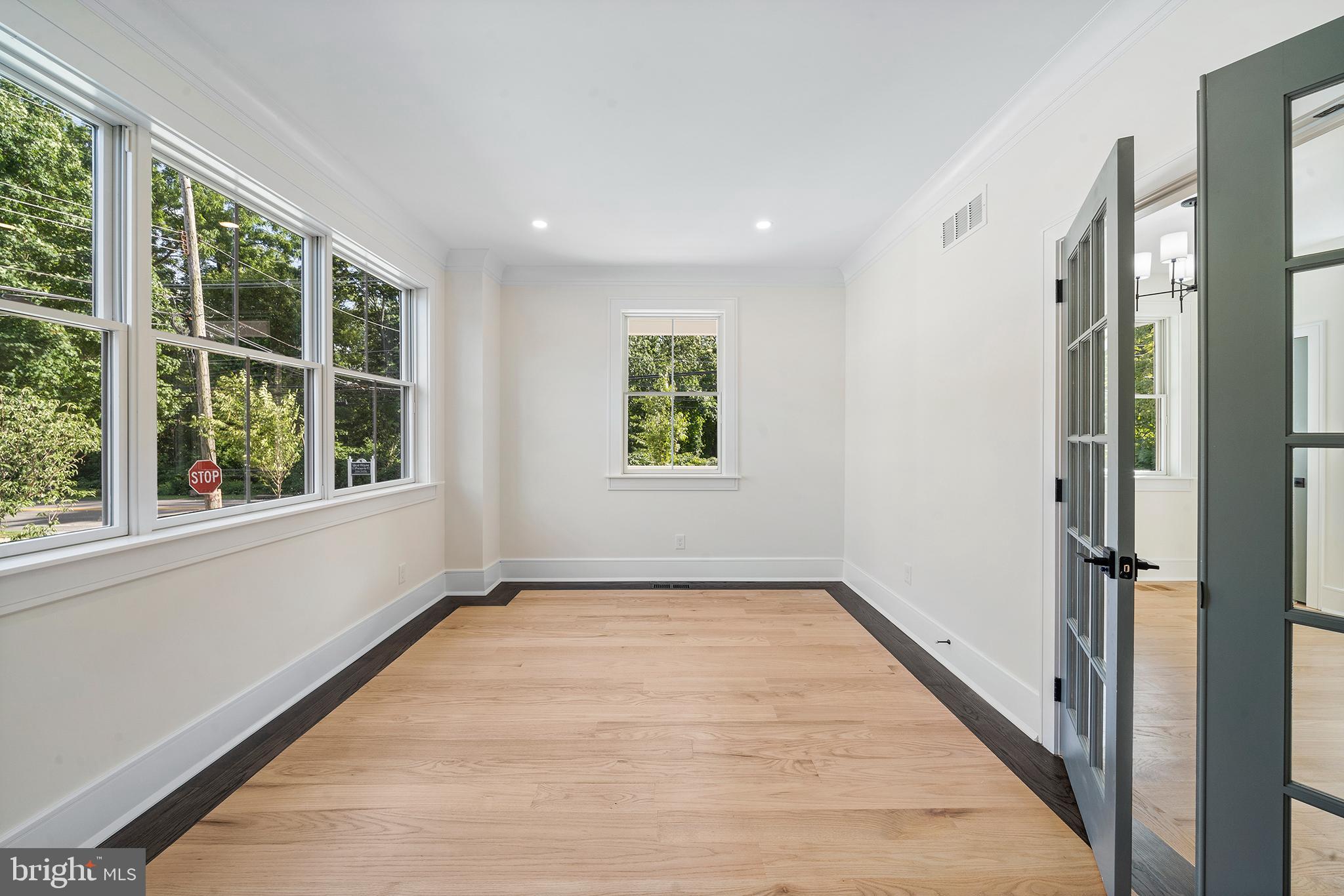 WEST WAYNE - Residential