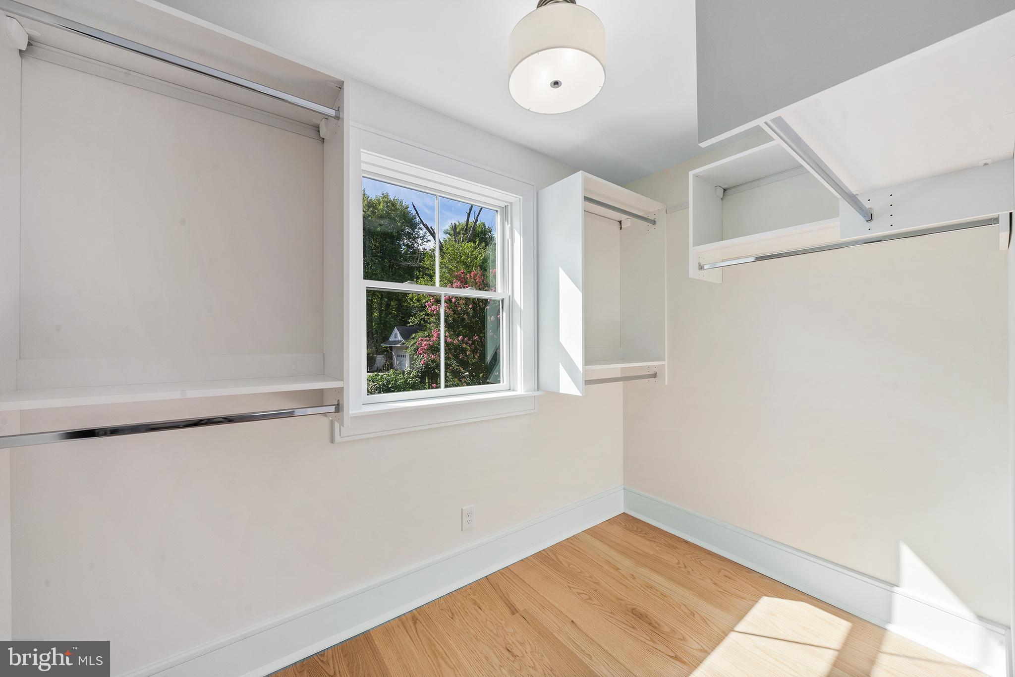 WEST WAYNE - Residential