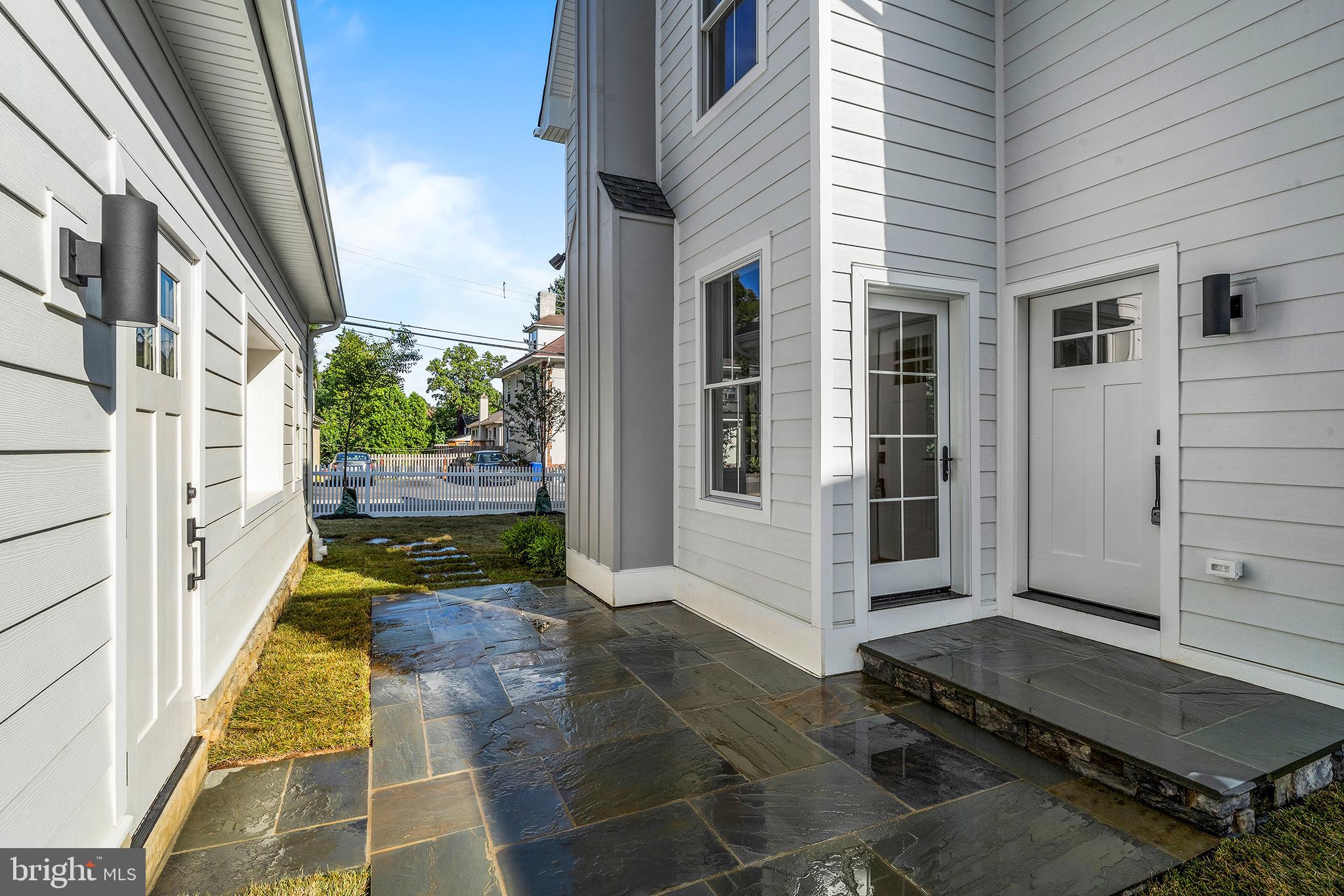 WEST WAYNE - Residential