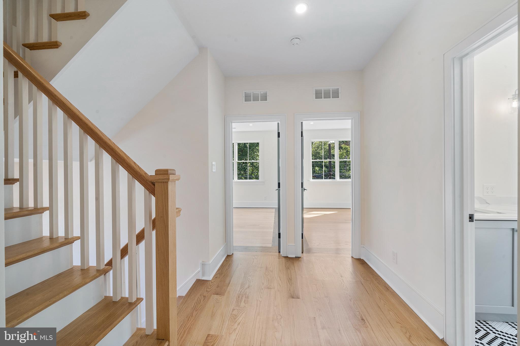 WEST WAYNE - Residential