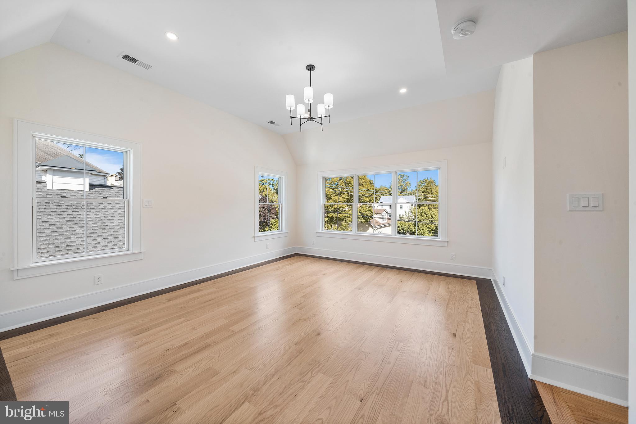 WEST WAYNE - Residential