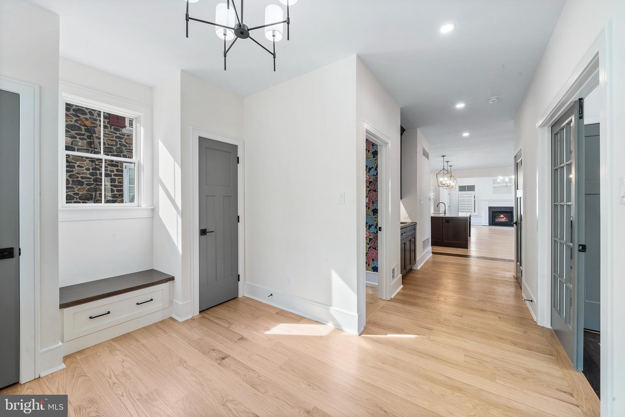 WEST WAYNE - Residential