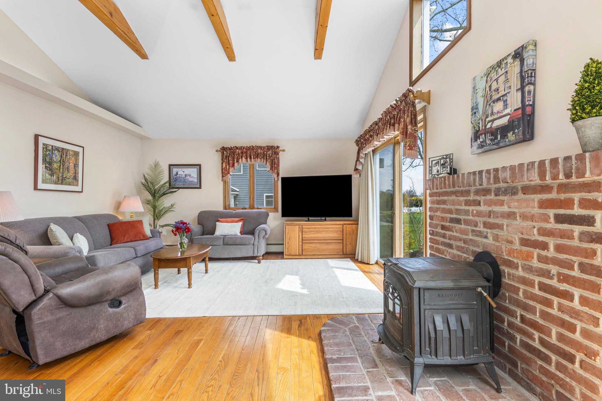 COLDSTREAM - Residential