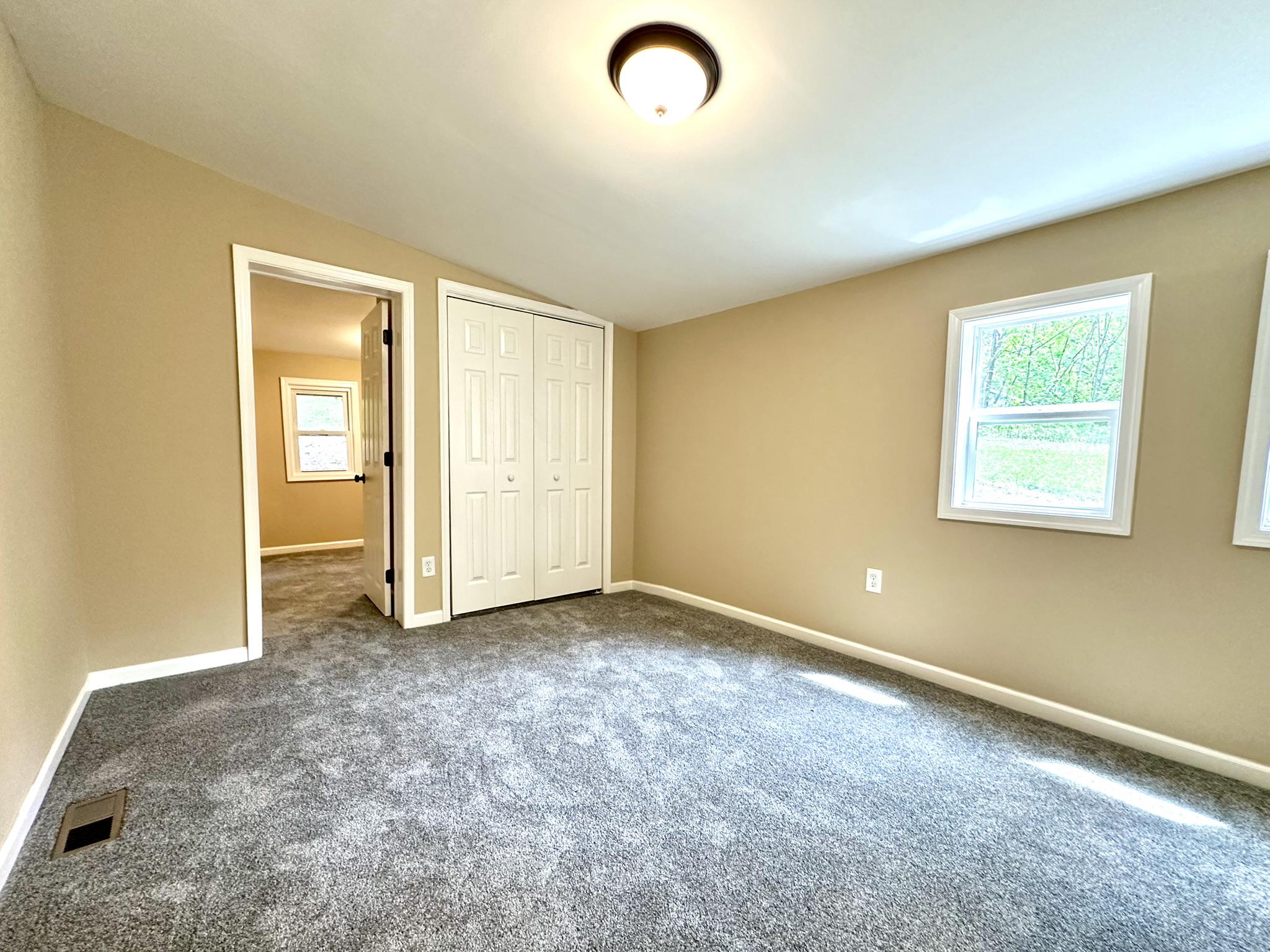 EAST MANCHESTER TWP. - Residential