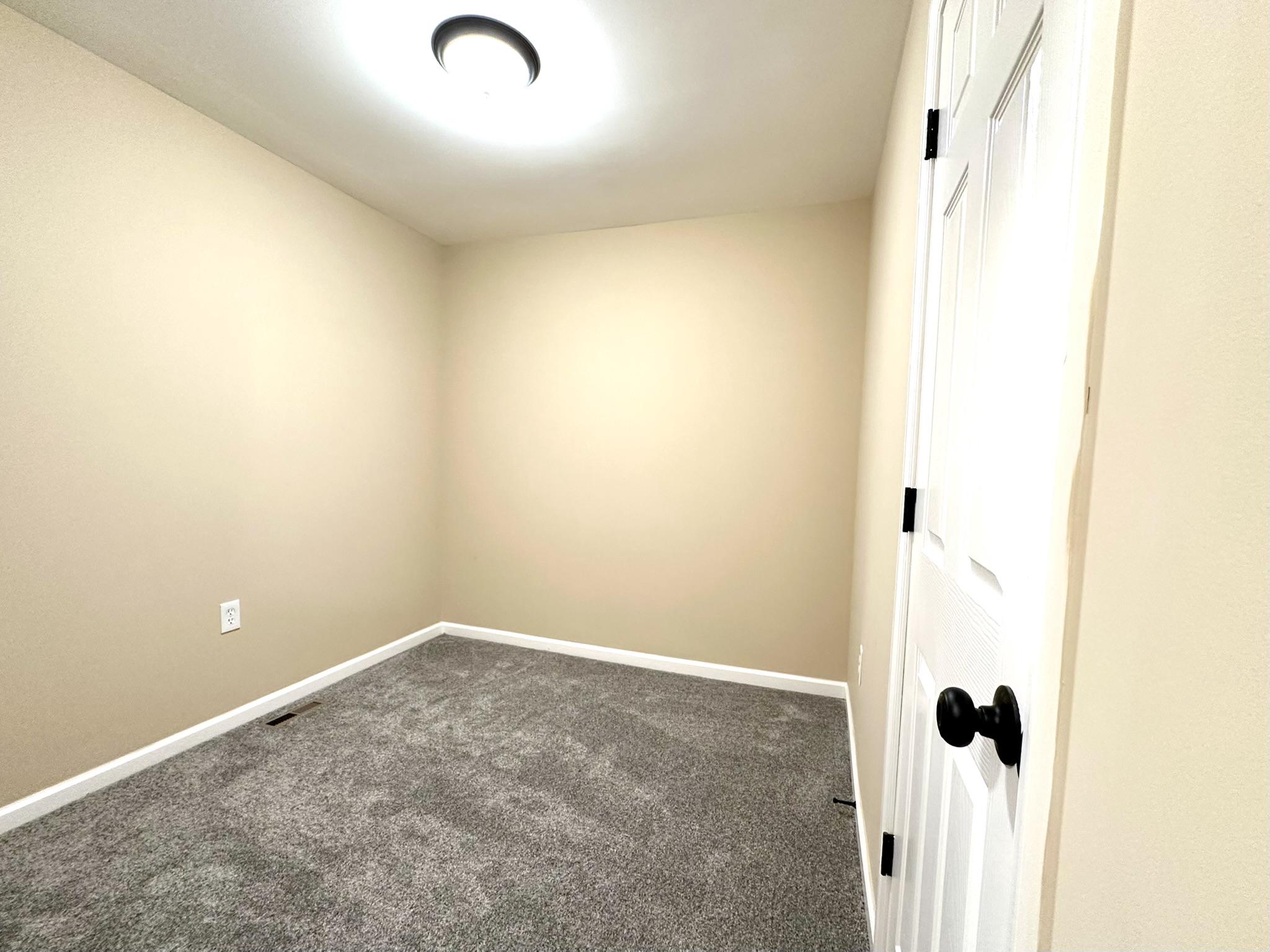 EAST MANCHESTER TWP. - Residential