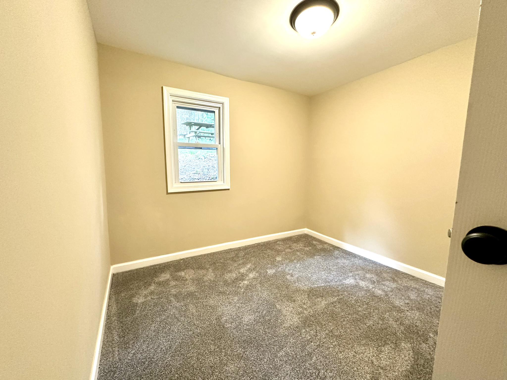 EAST MANCHESTER TWP. - Residential