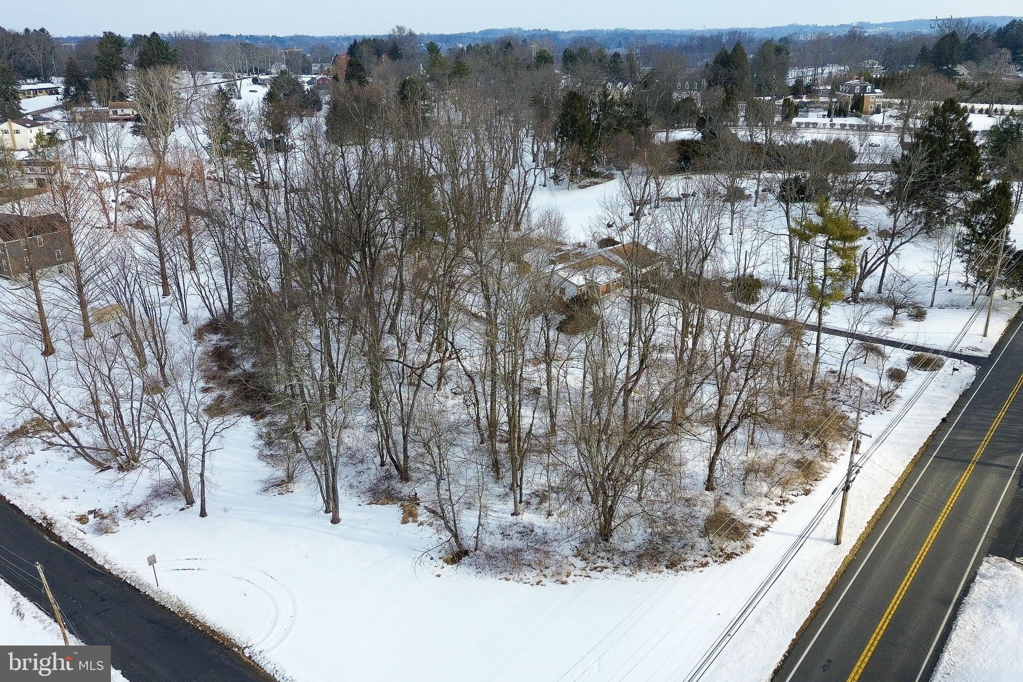 POCOPSON CREEK - Land