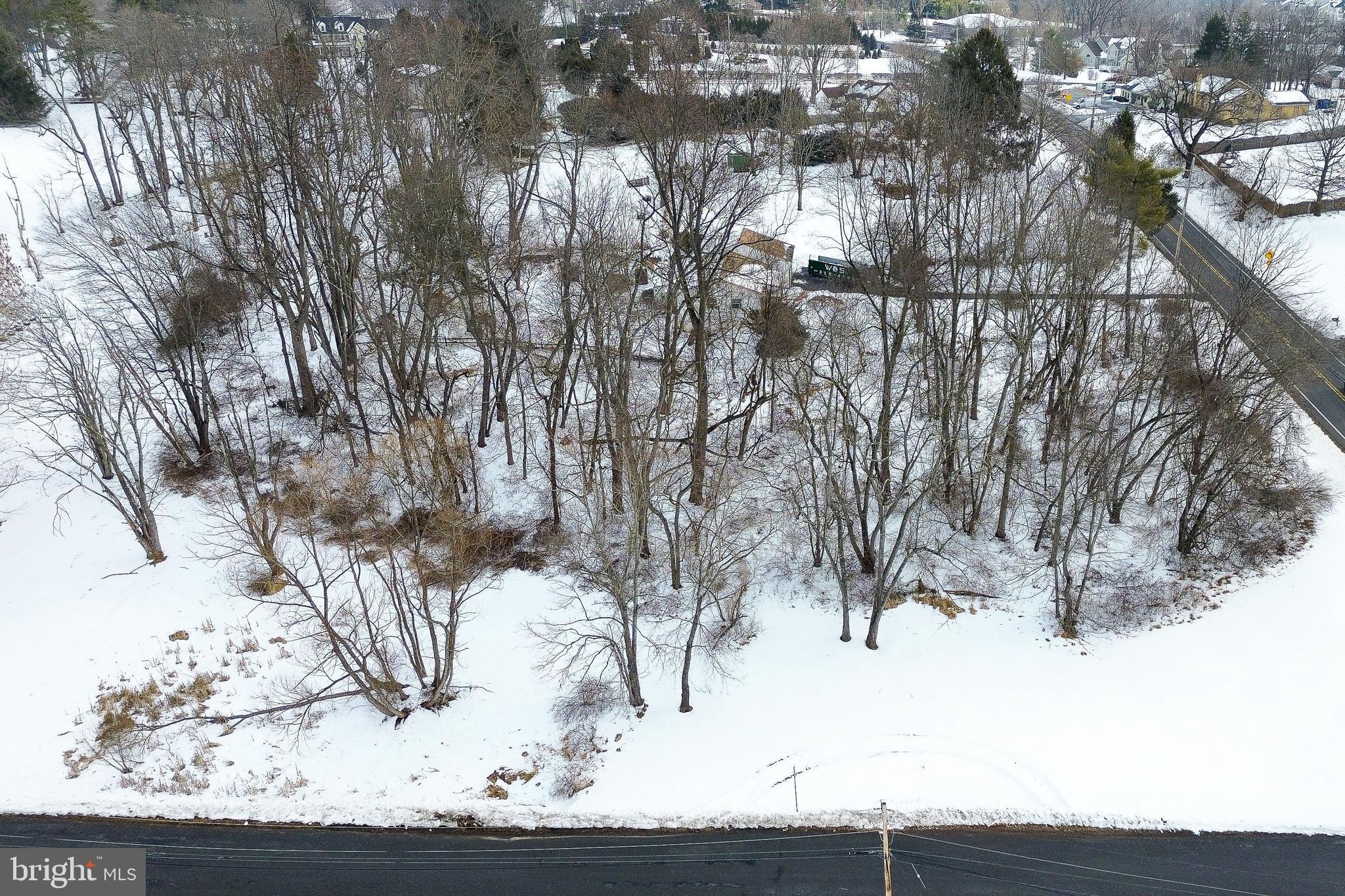 POCOPSON CREEK - Land