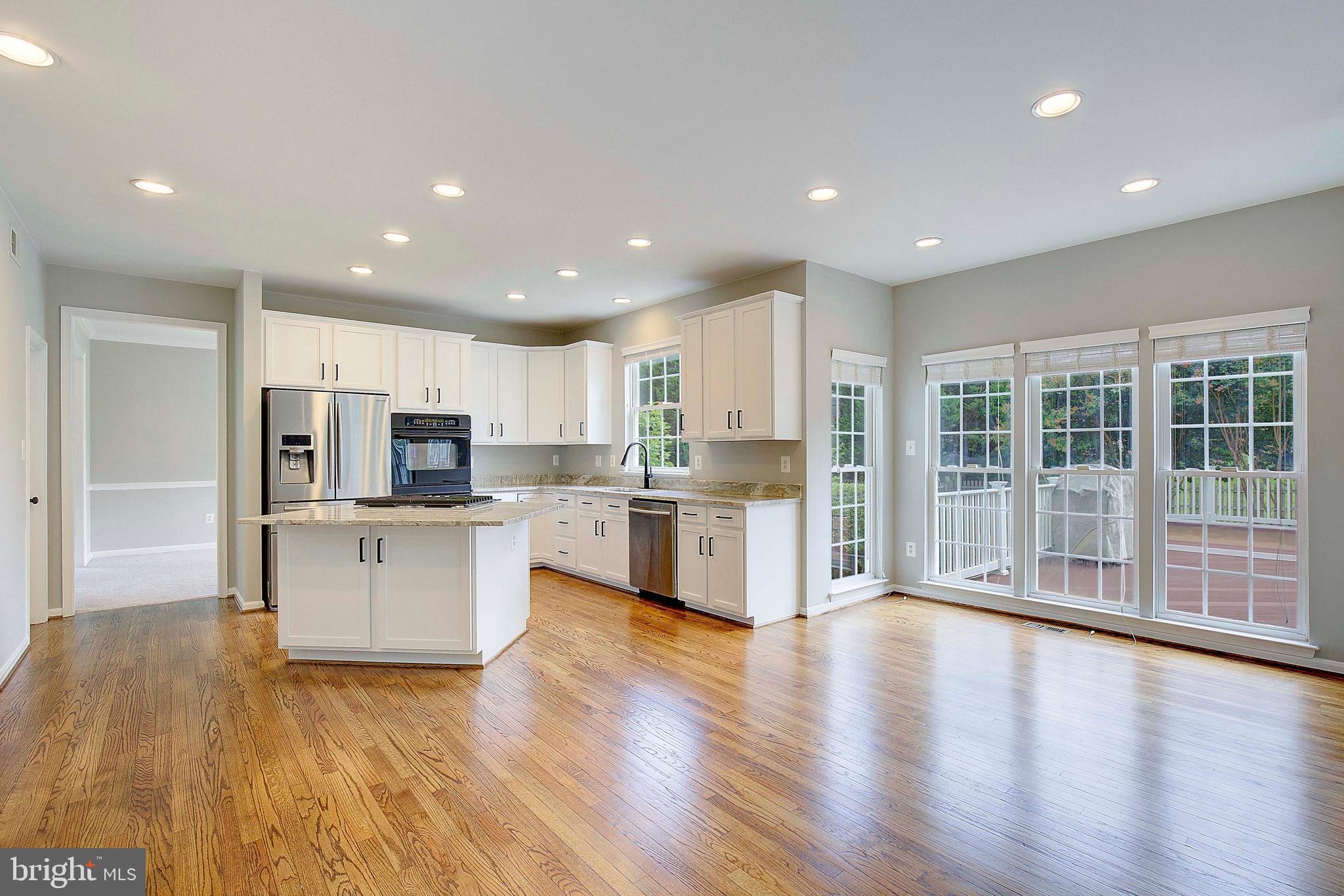 CROFTON VALLEY - Residential