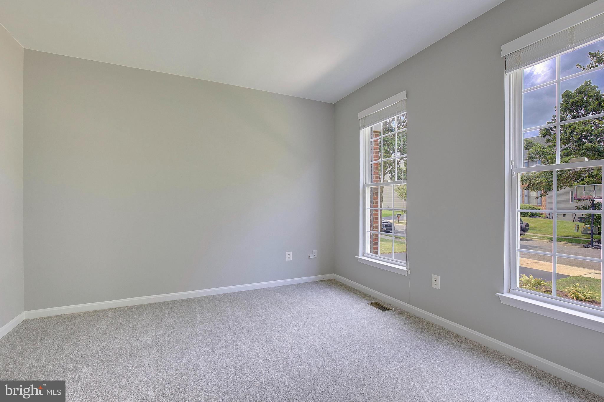 CROFTON VALLEY - Residential