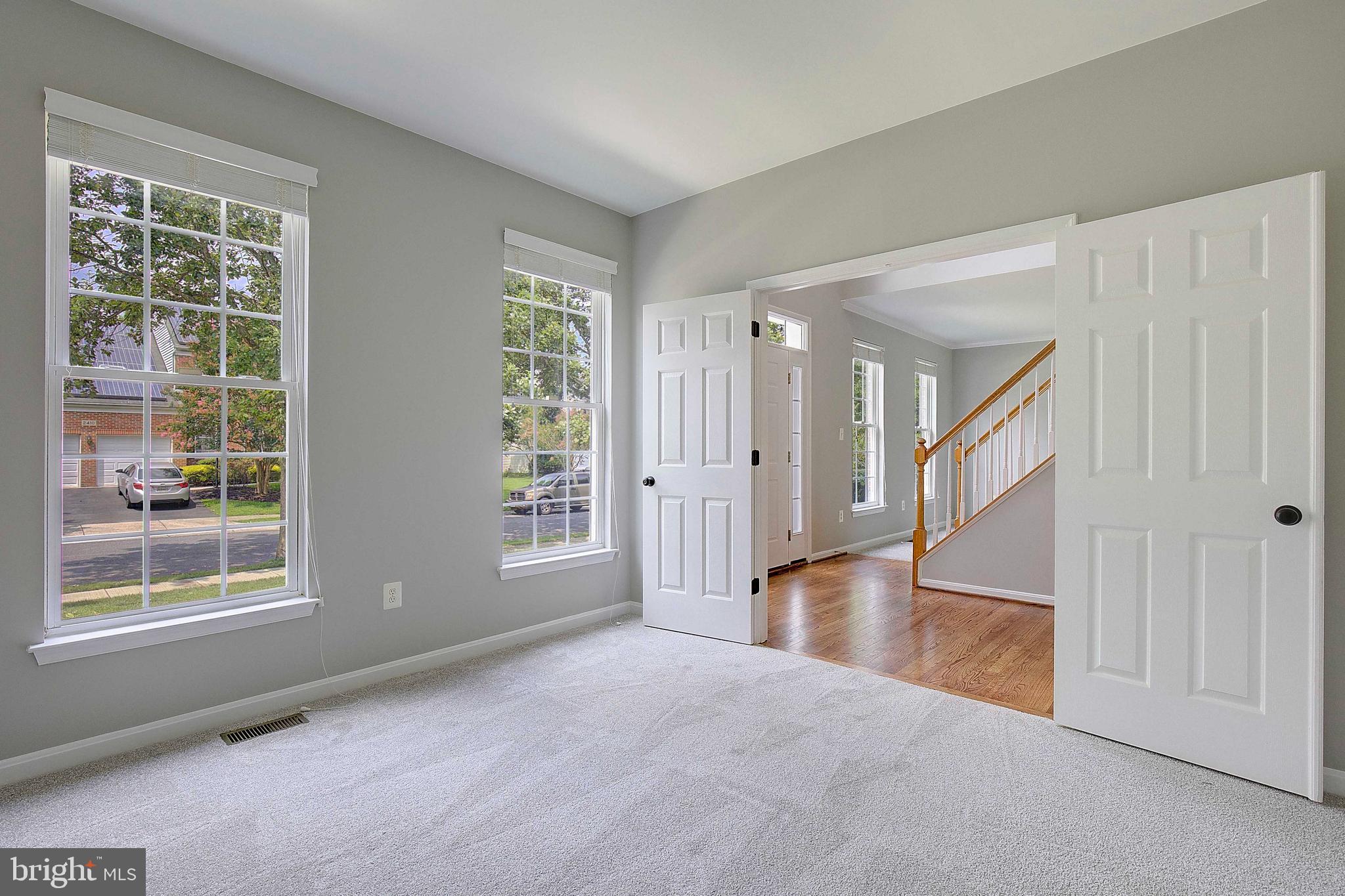 CROFTON VALLEY - Residential