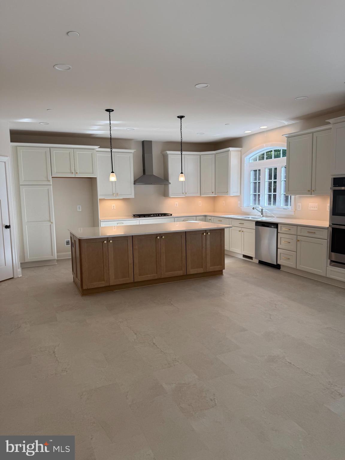 12309 CALVERTS RUN COURT