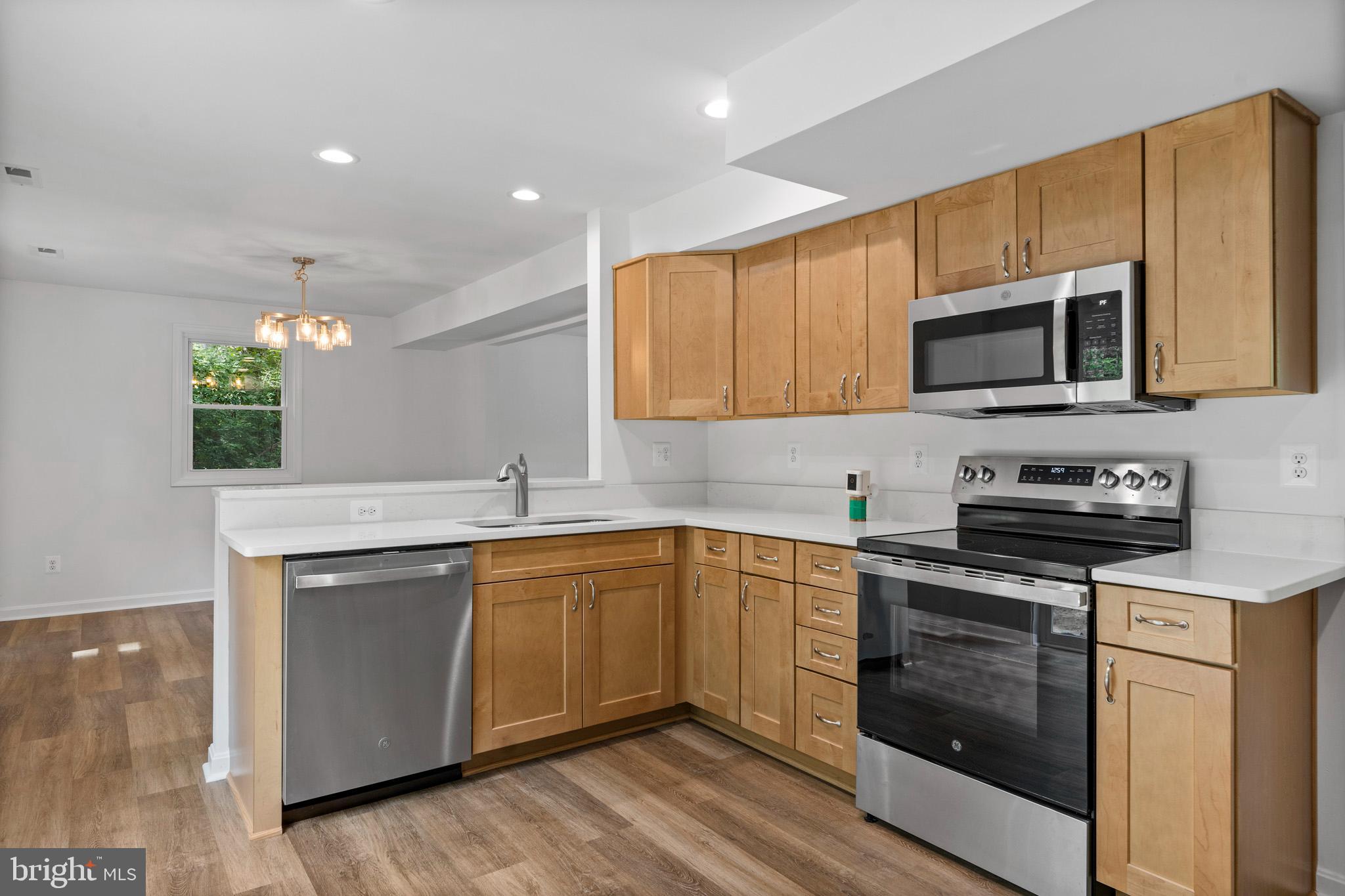 BROOKWOOD ESTATES - Residential