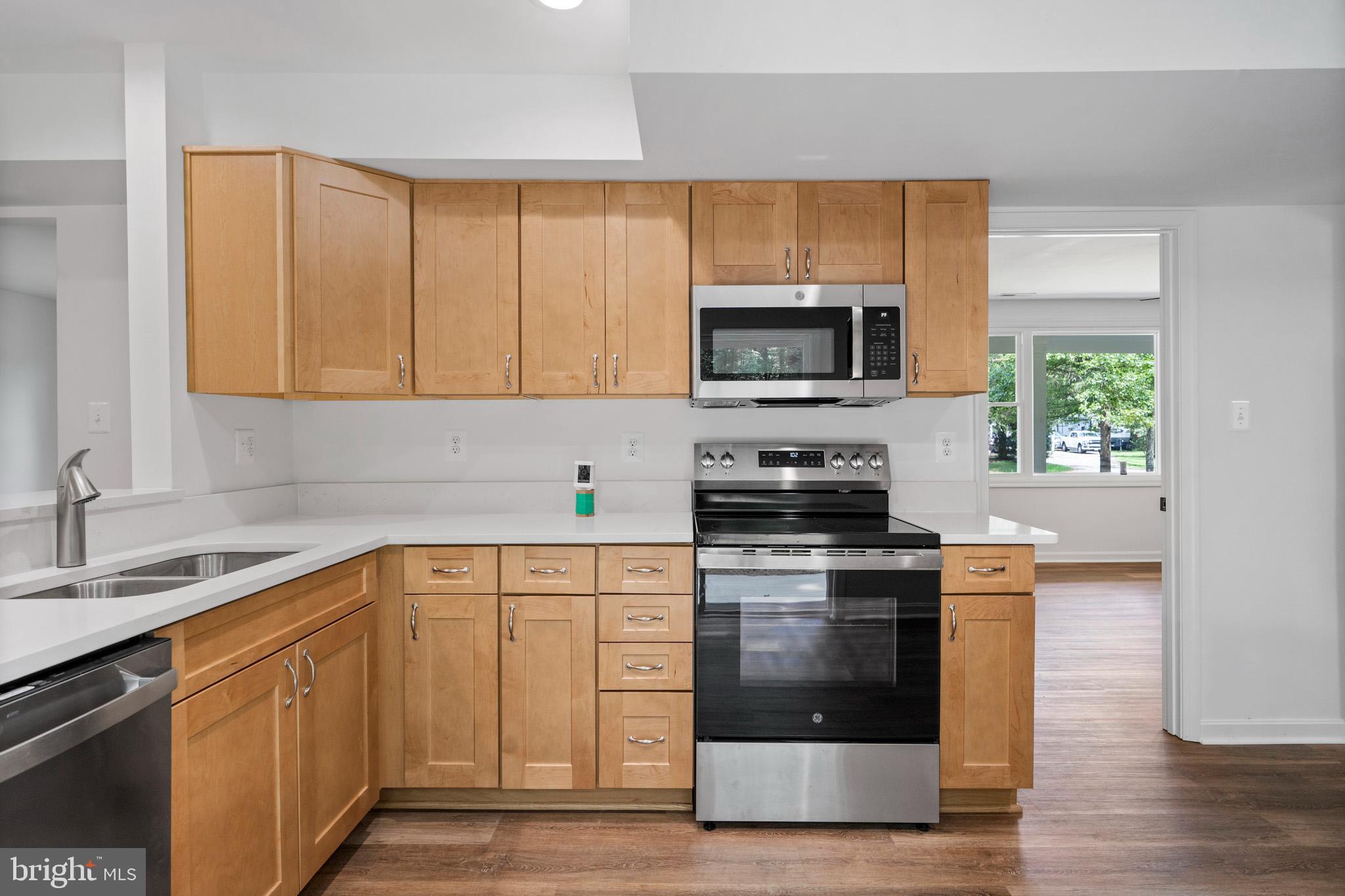 BROOKWOOD ESTATES - Residential