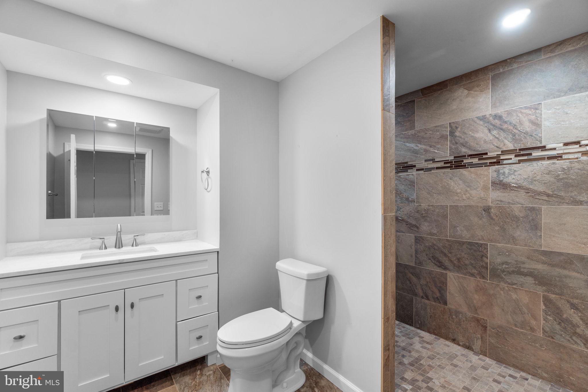 CANDLEWICKE - Residential