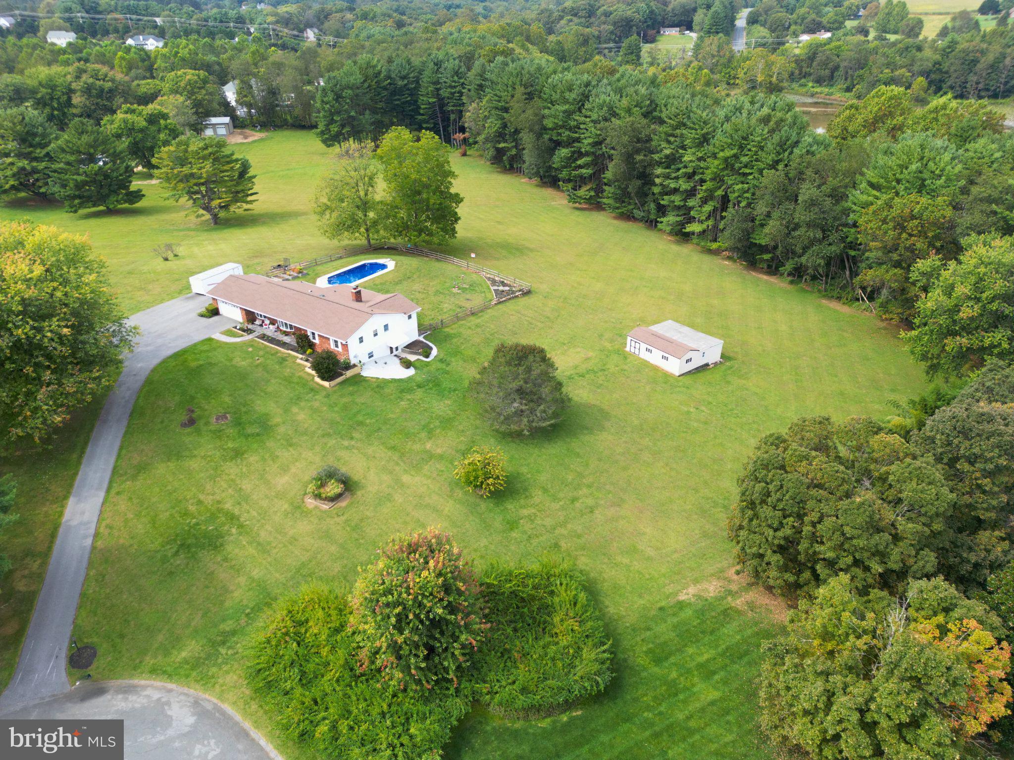 6202 CANDLE COURT