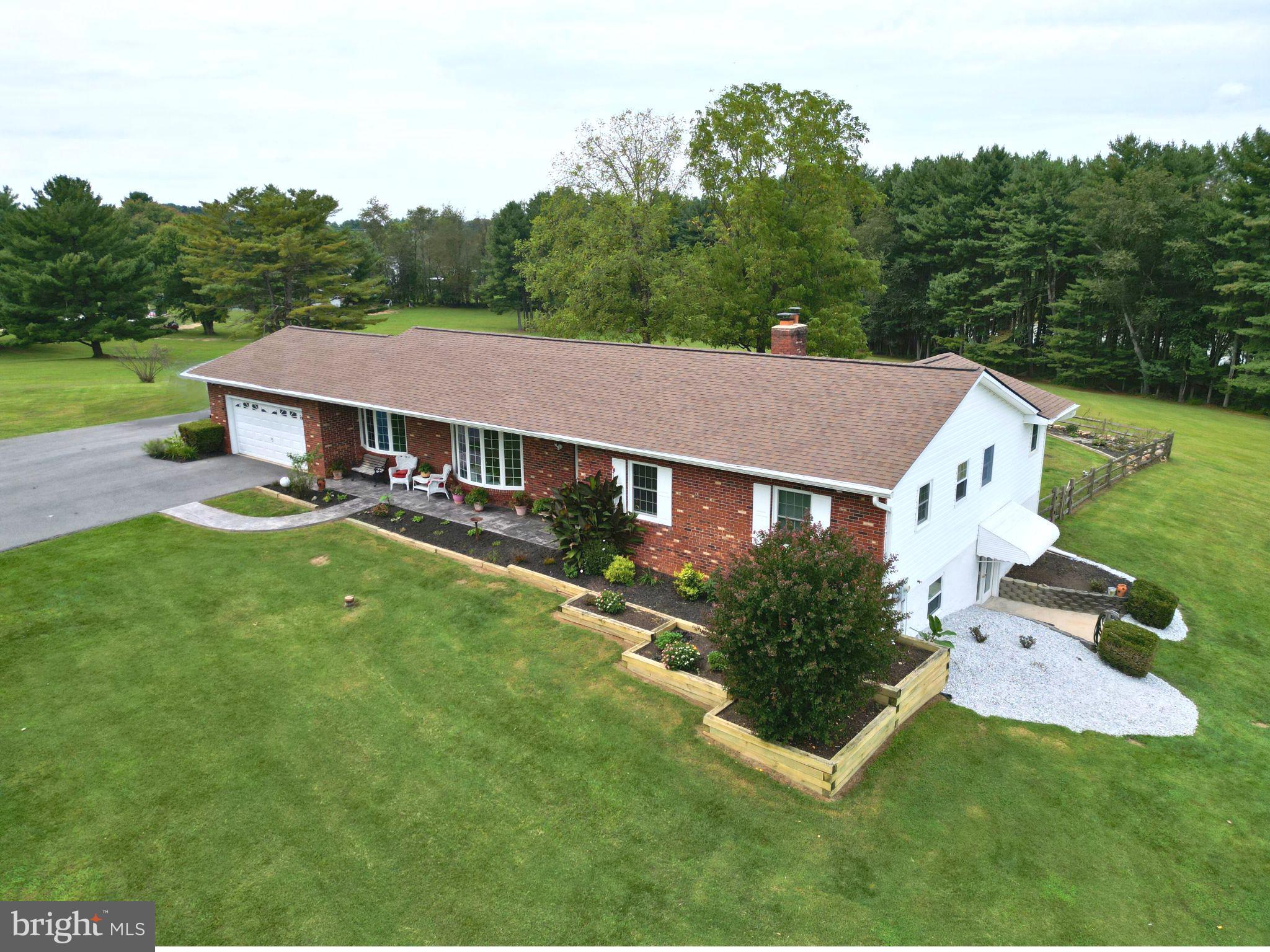 CANDLEWICKE - Residential