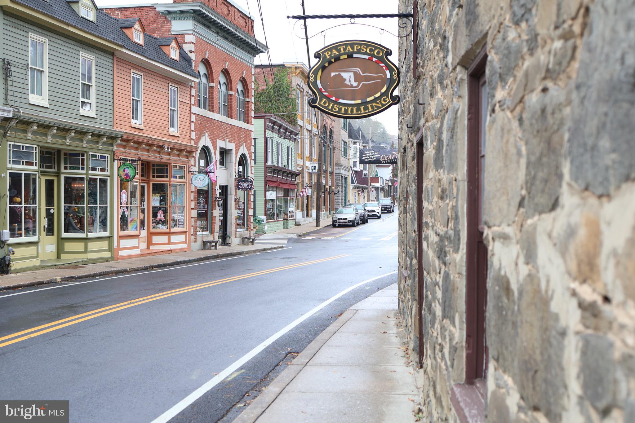 CANDLEWICKE - Residential