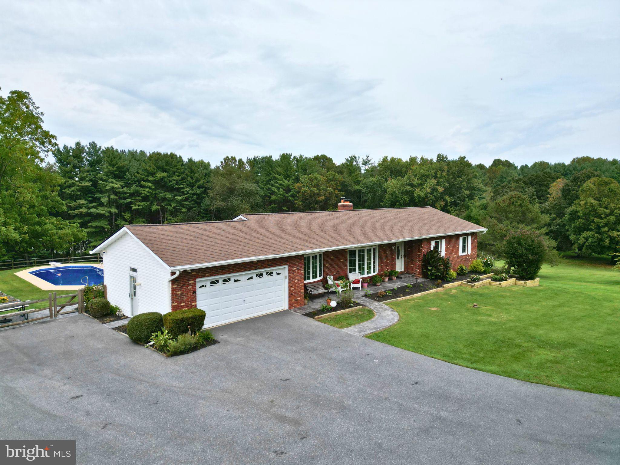 6202 CANDLE COURT