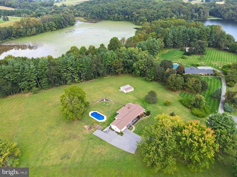 6202 CANDLE COURT SYKESVILLE MD 21784