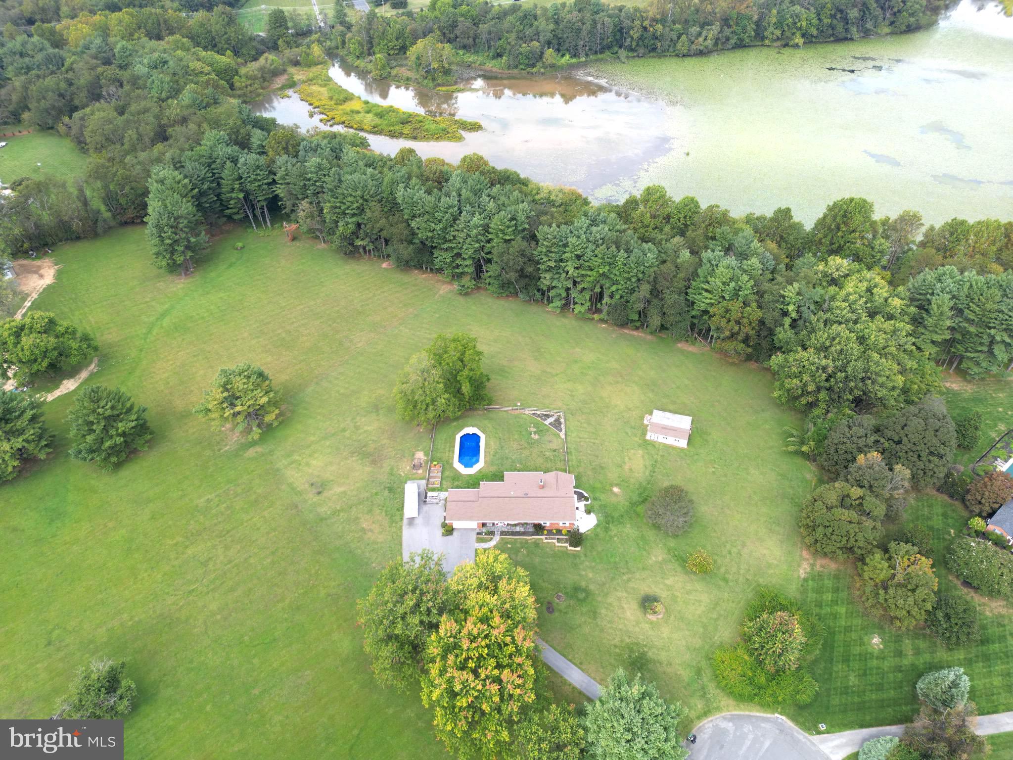 CANDLEWICKE - Residential