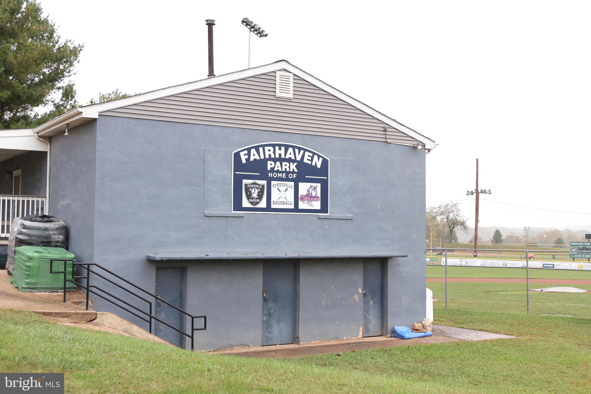 CANDLEWICKE - Residential