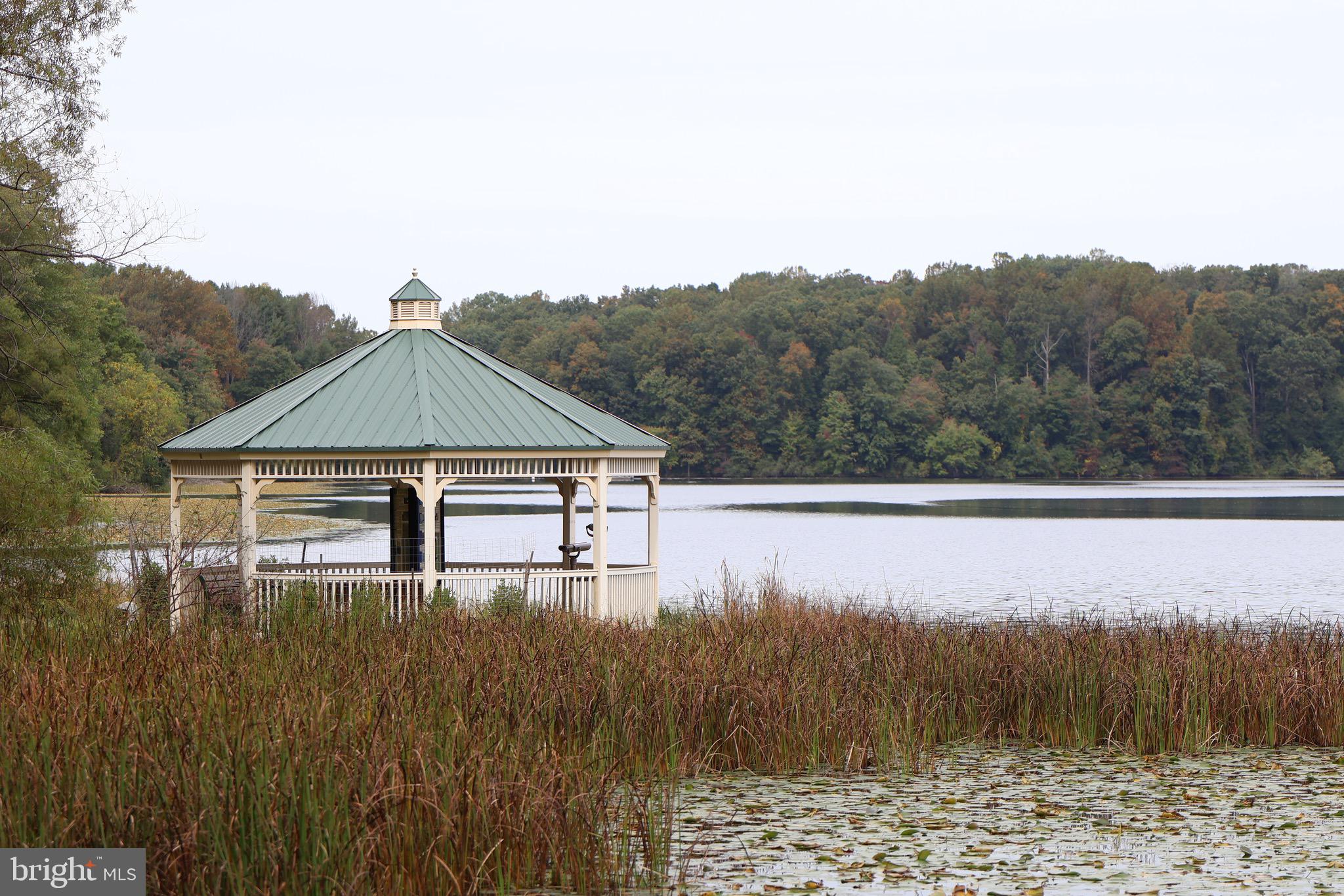 CANDLEWICKE - Residential