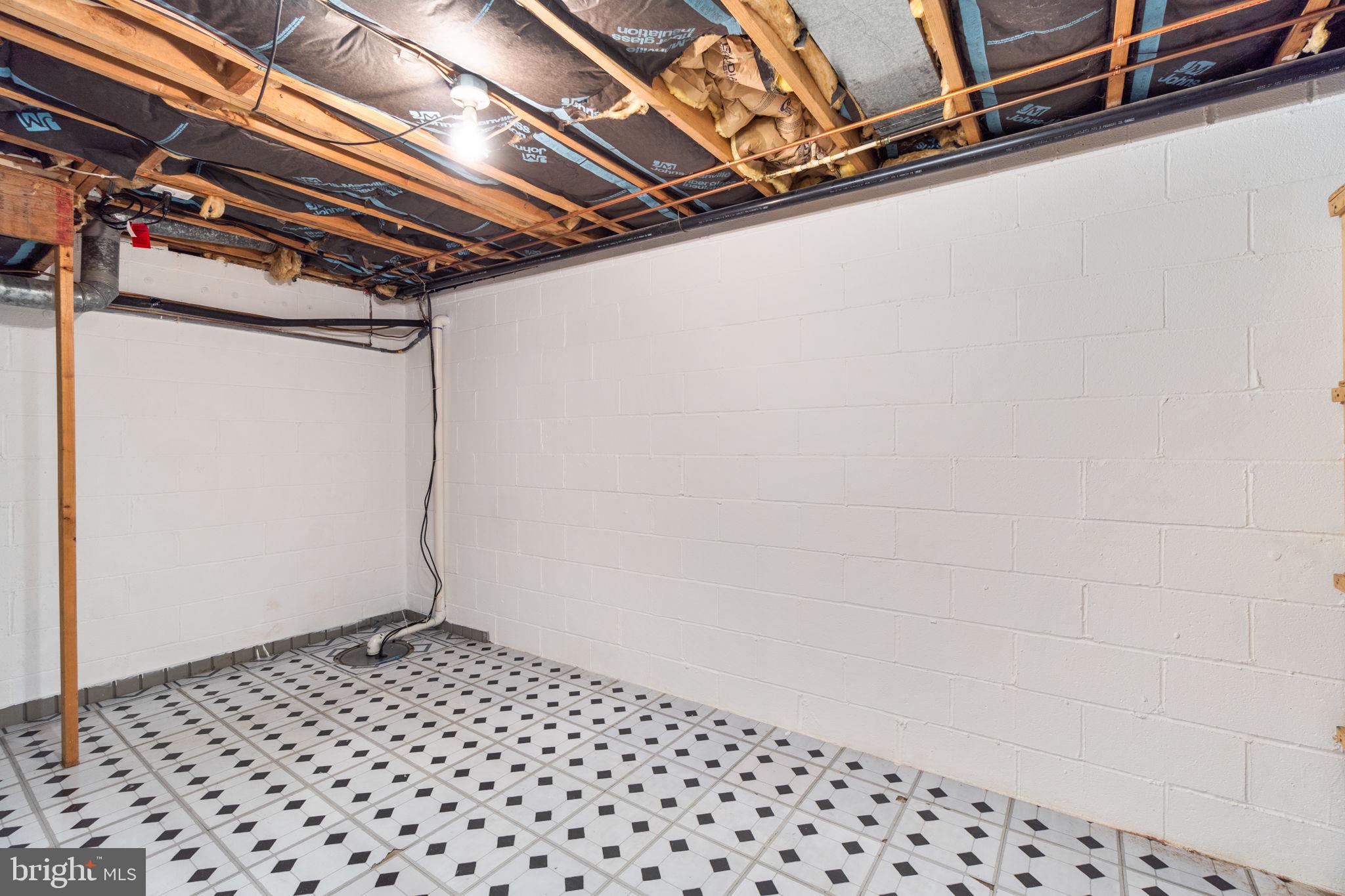 CANDLEWICKE - Residential