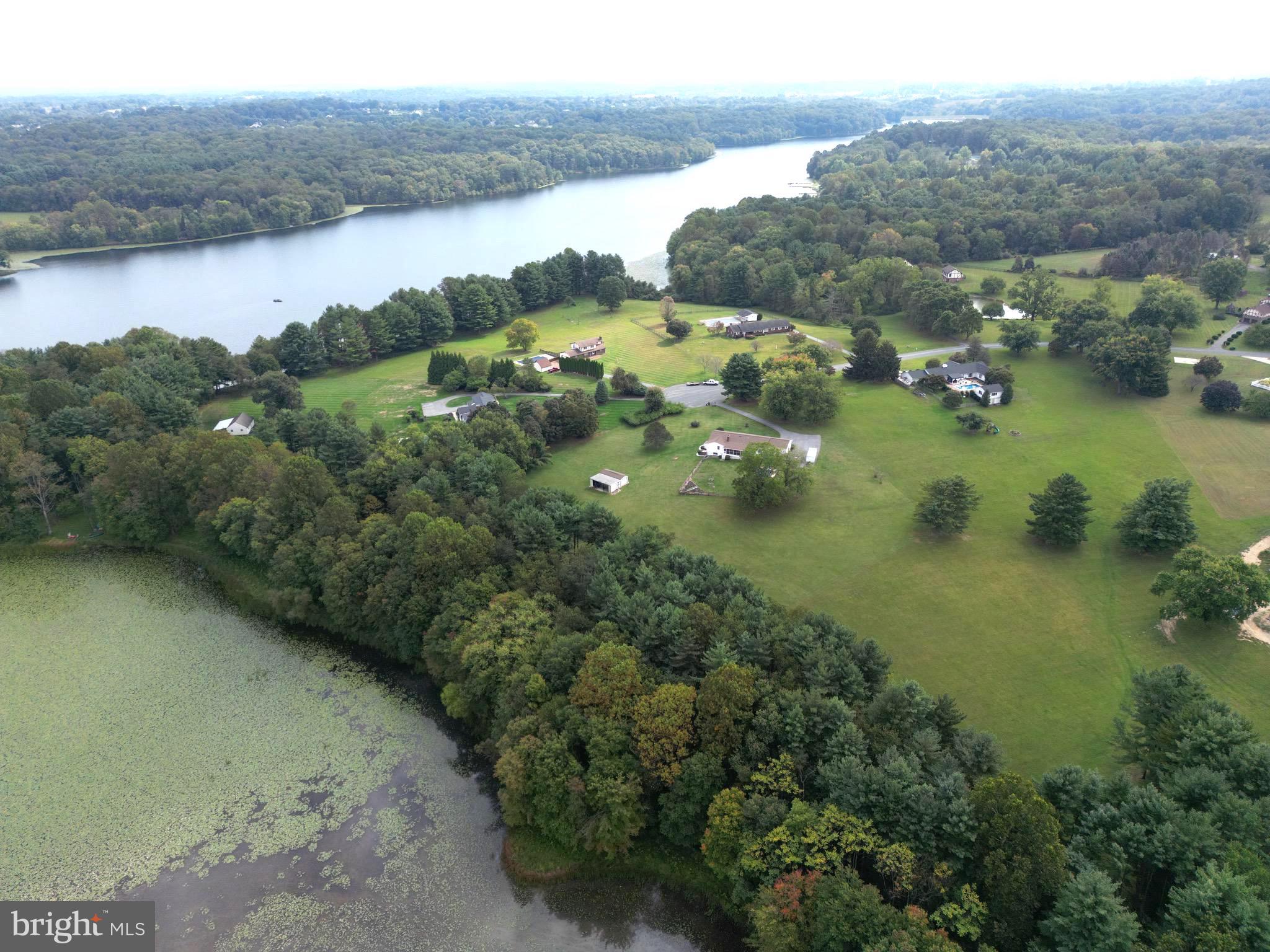 CANDLEWICKE - Residential