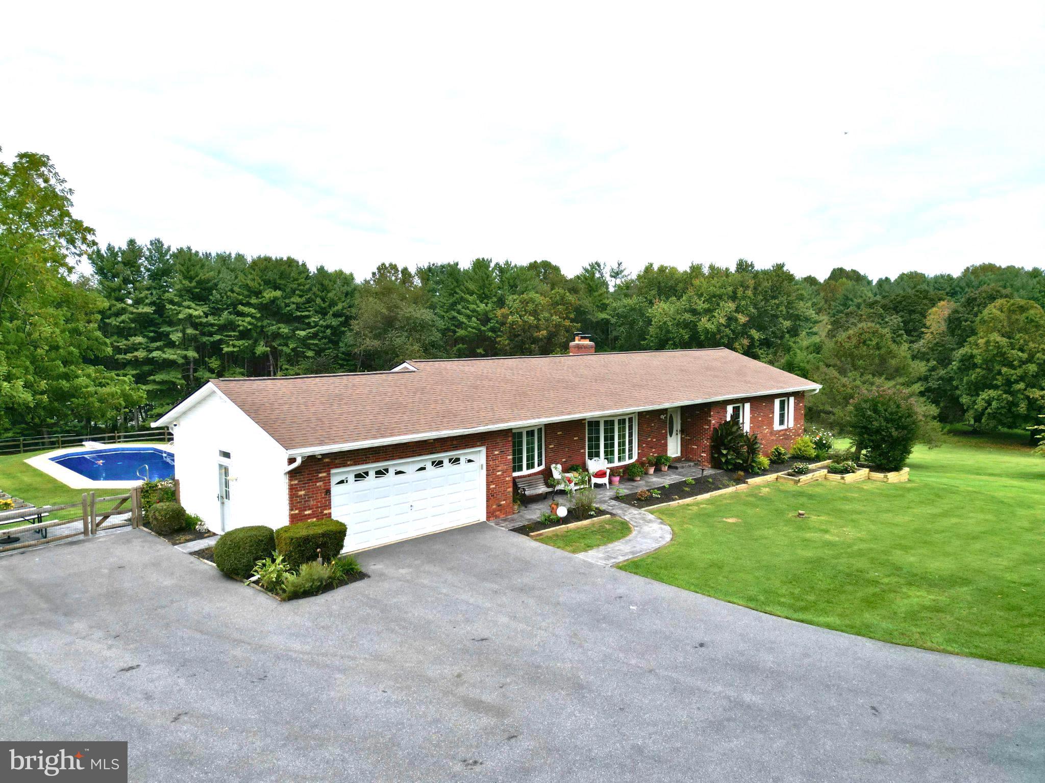 CANDLEWICKE - Residential