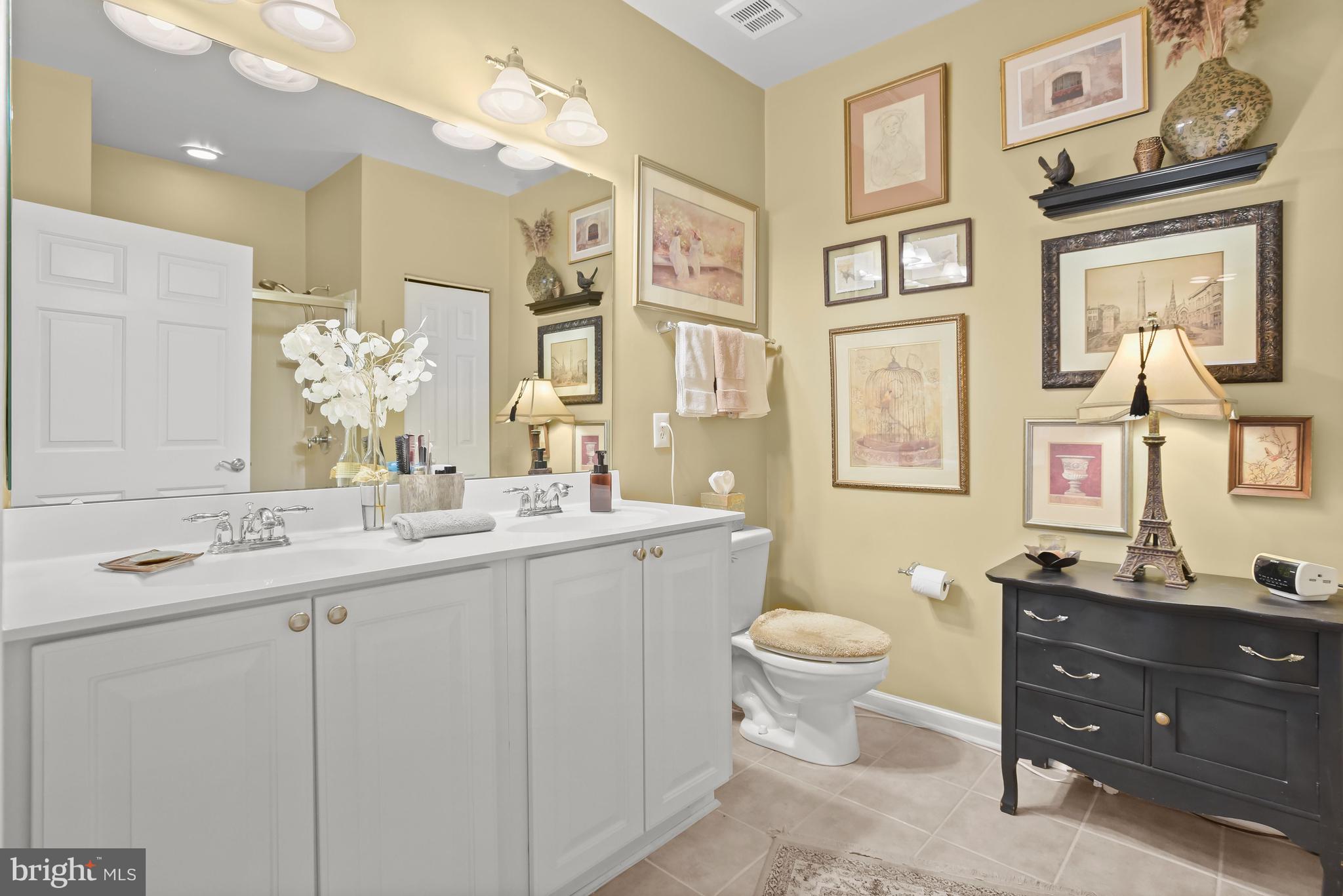 EDEN BROOK - Residential