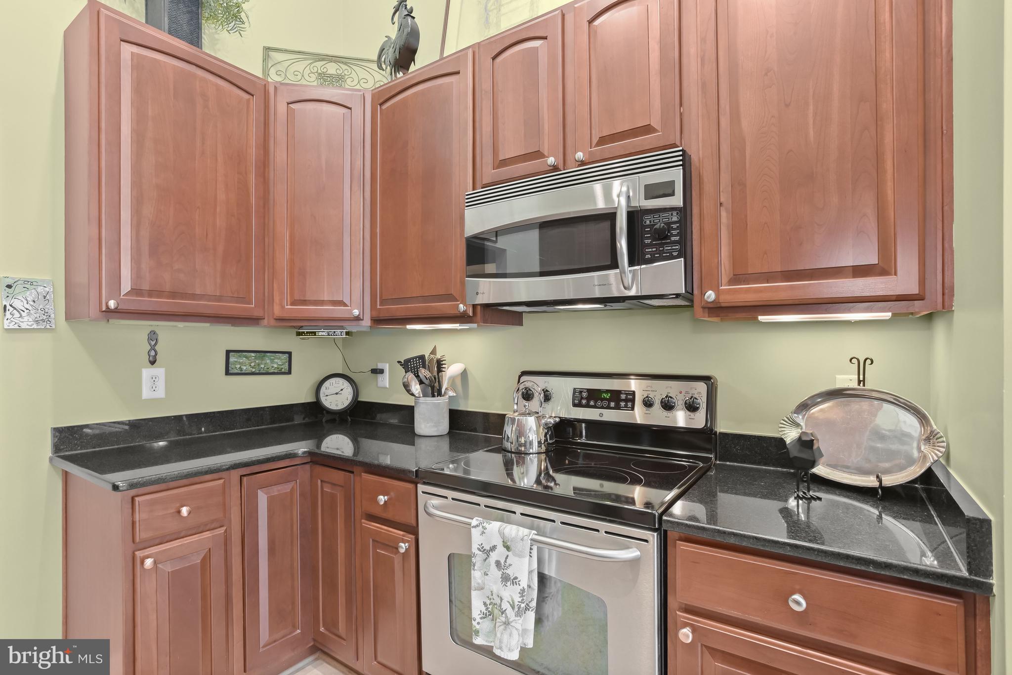 EDEN BROOK - Residential