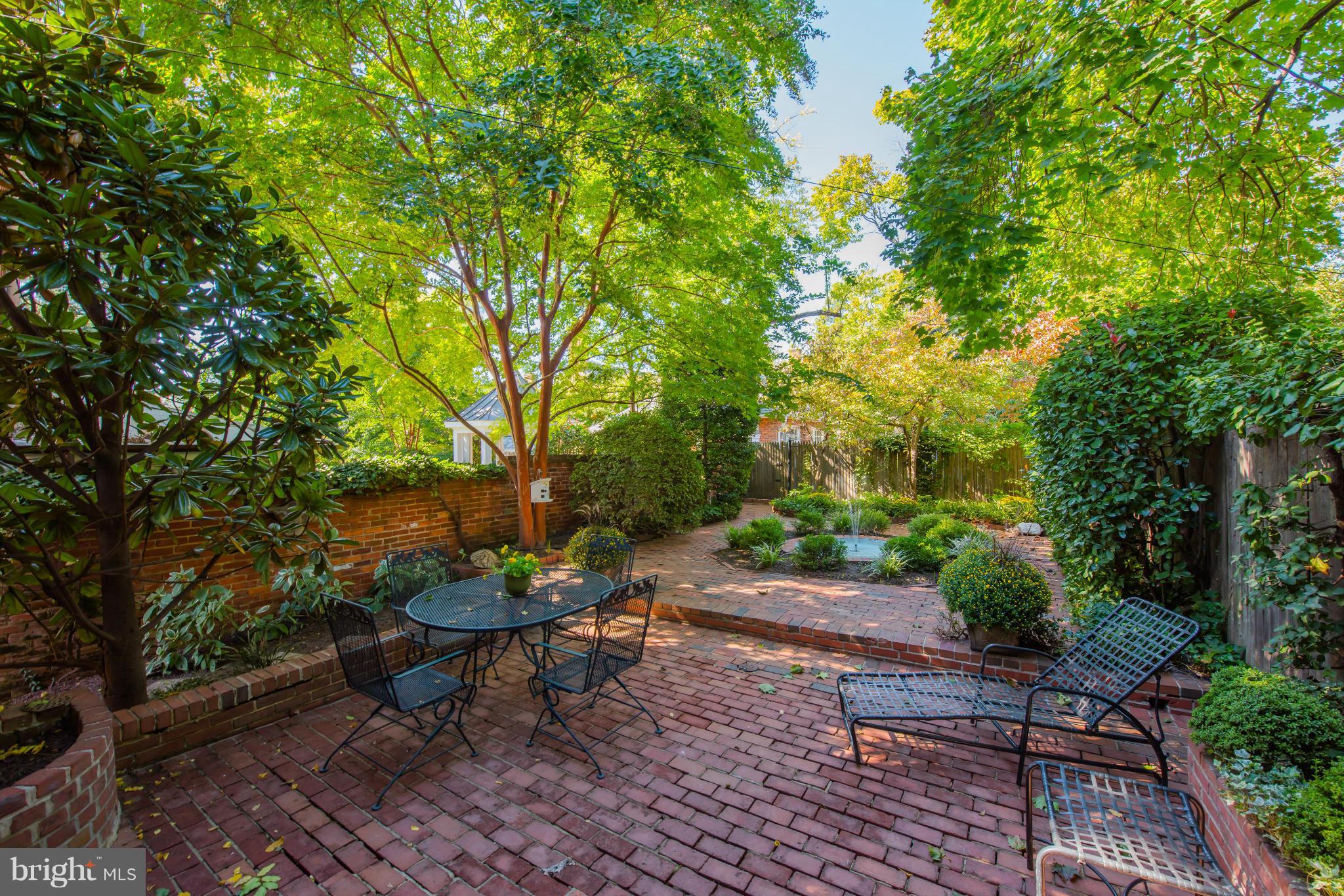 OLD TOWN - Residential