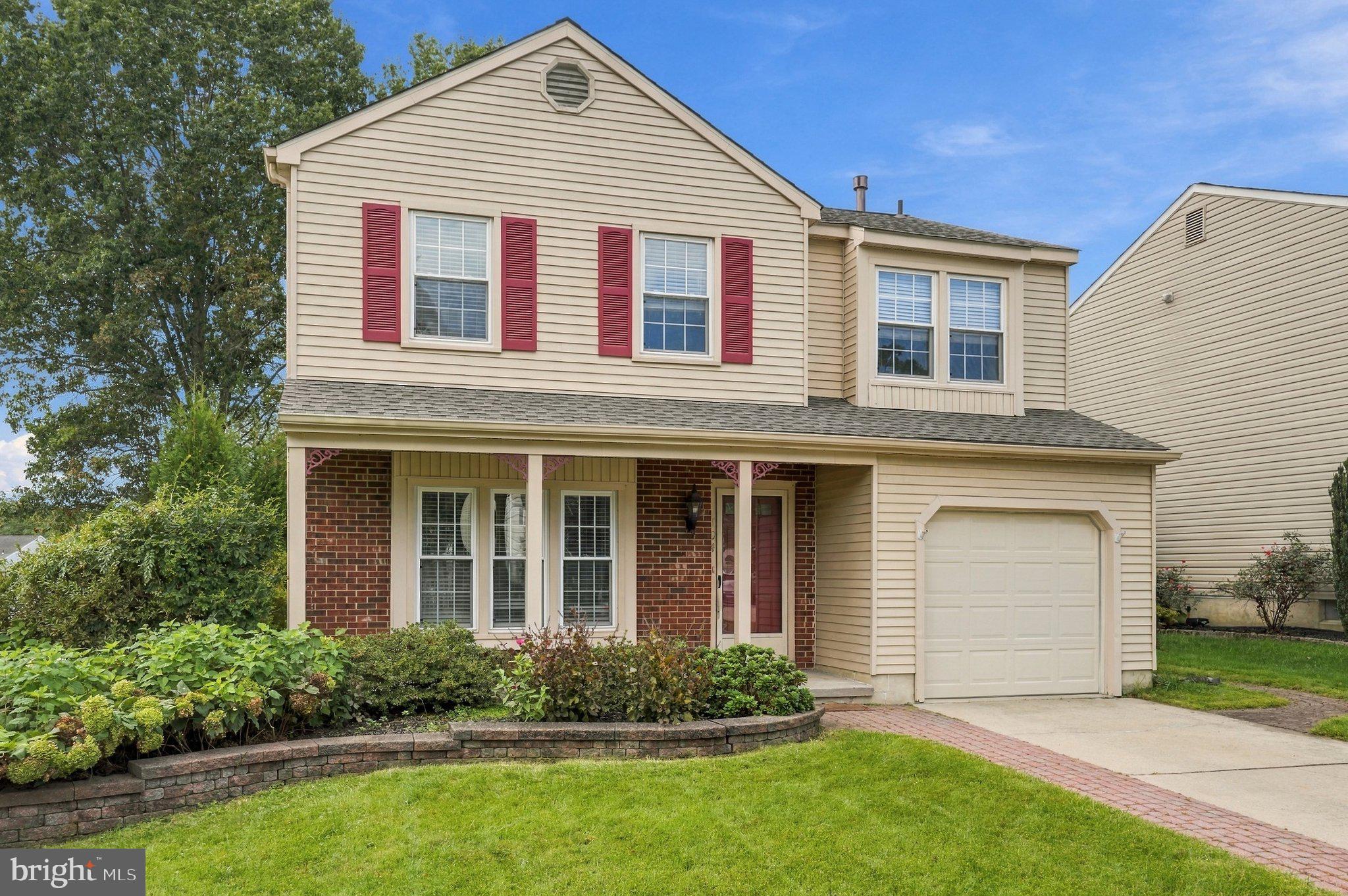 104 CRESCENT HOLLOW DRIVE
