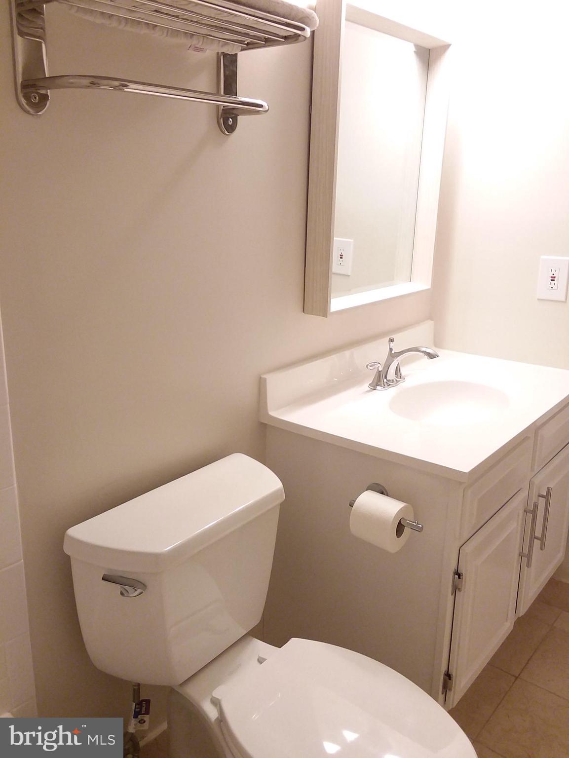 GEORGETOWN VILLAGE - Residential Lease