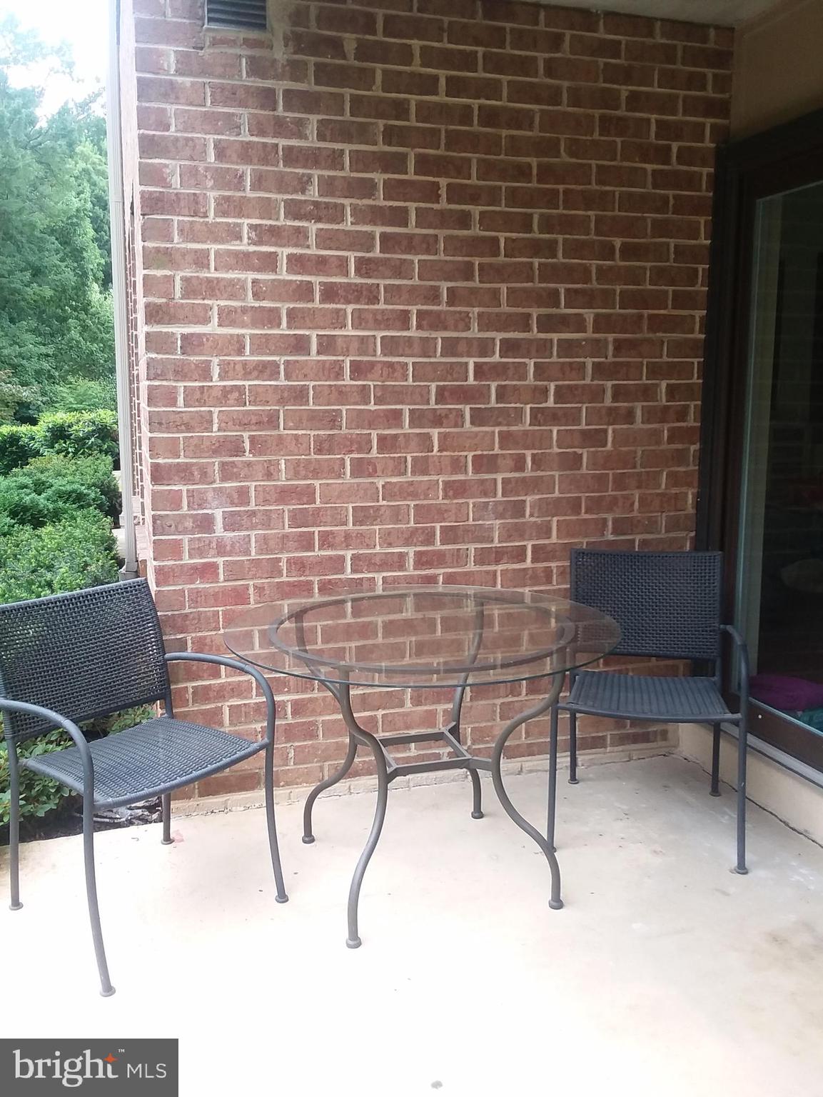 GEORGETOWN VILLAGE - Residential Lease