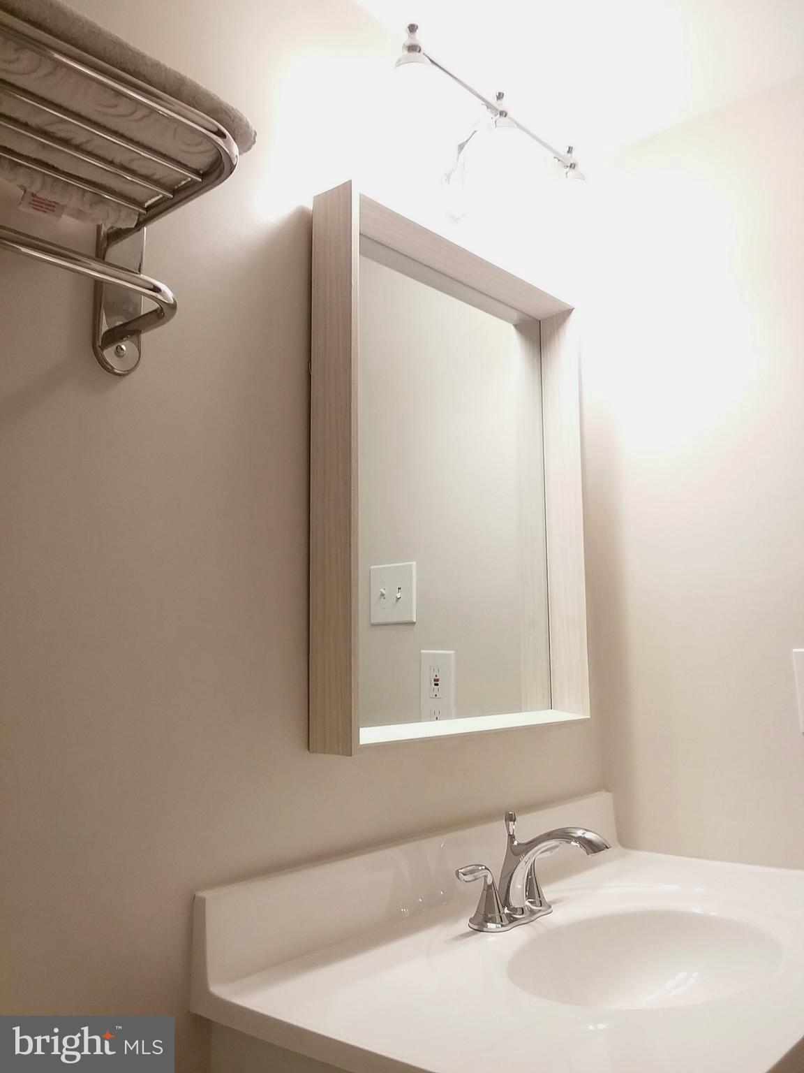 GEORGETOWN VILLAGE - Residential Lease