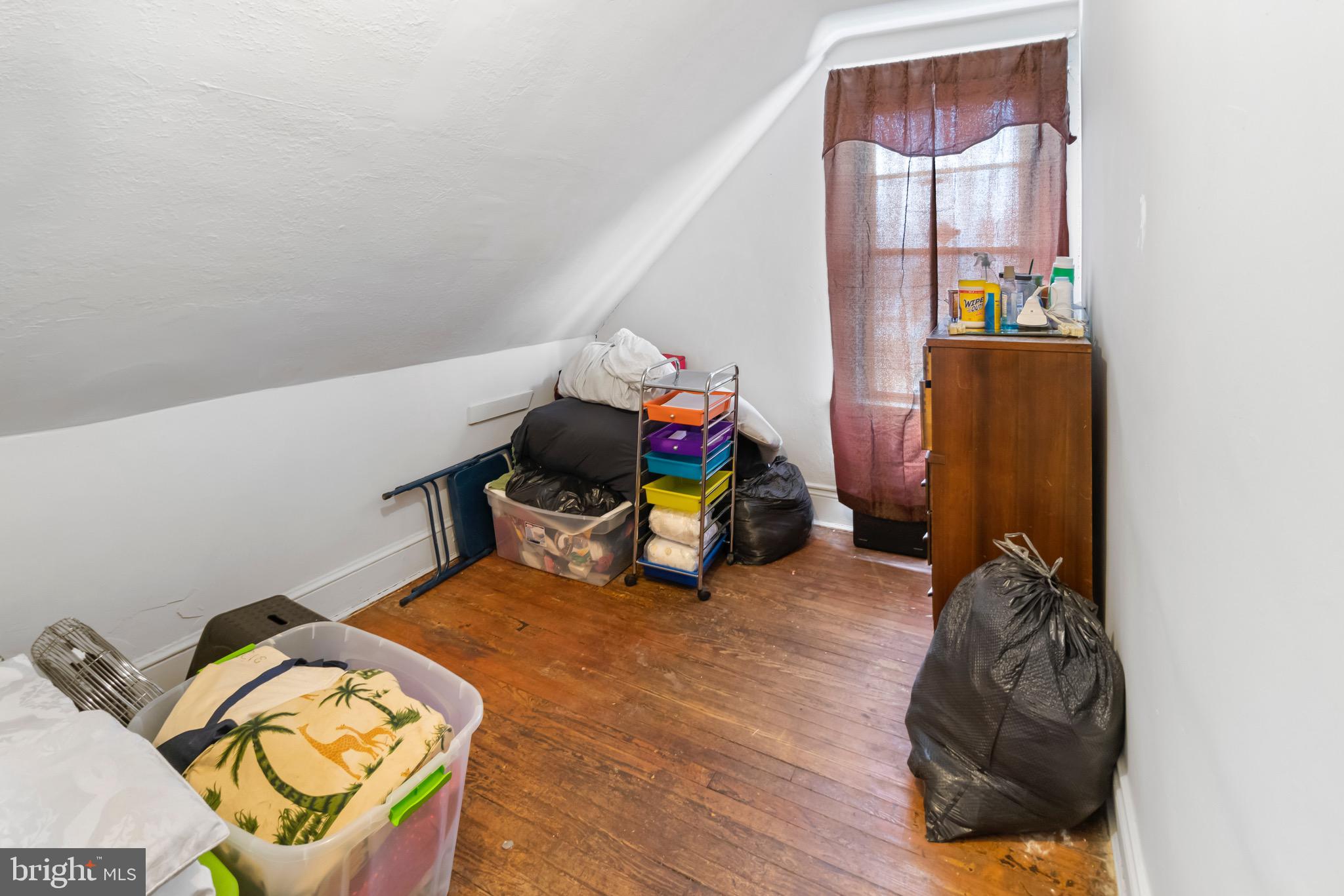 BRADBURY HEIGHTS - Residential